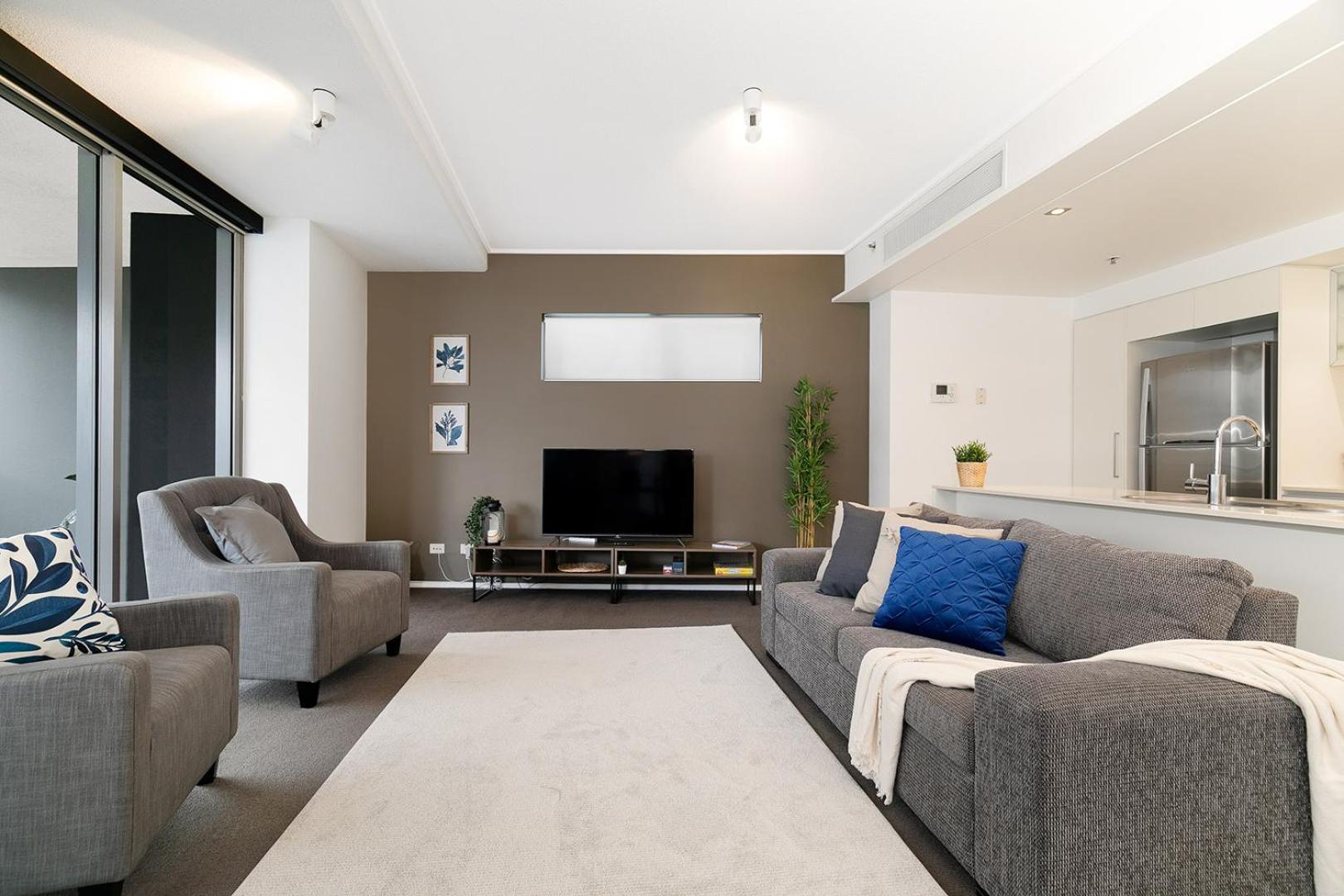 Executive 3 Bedroom Family Suite - Brisbane CBD - Views - Netflix - Fast Wifi - Free parking