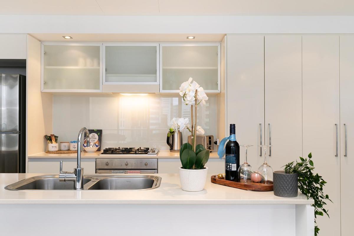 Executive 3 Bedroom Family Suite - Brisbane CBD - Views - Netflix - Fast Wifi - Free parking