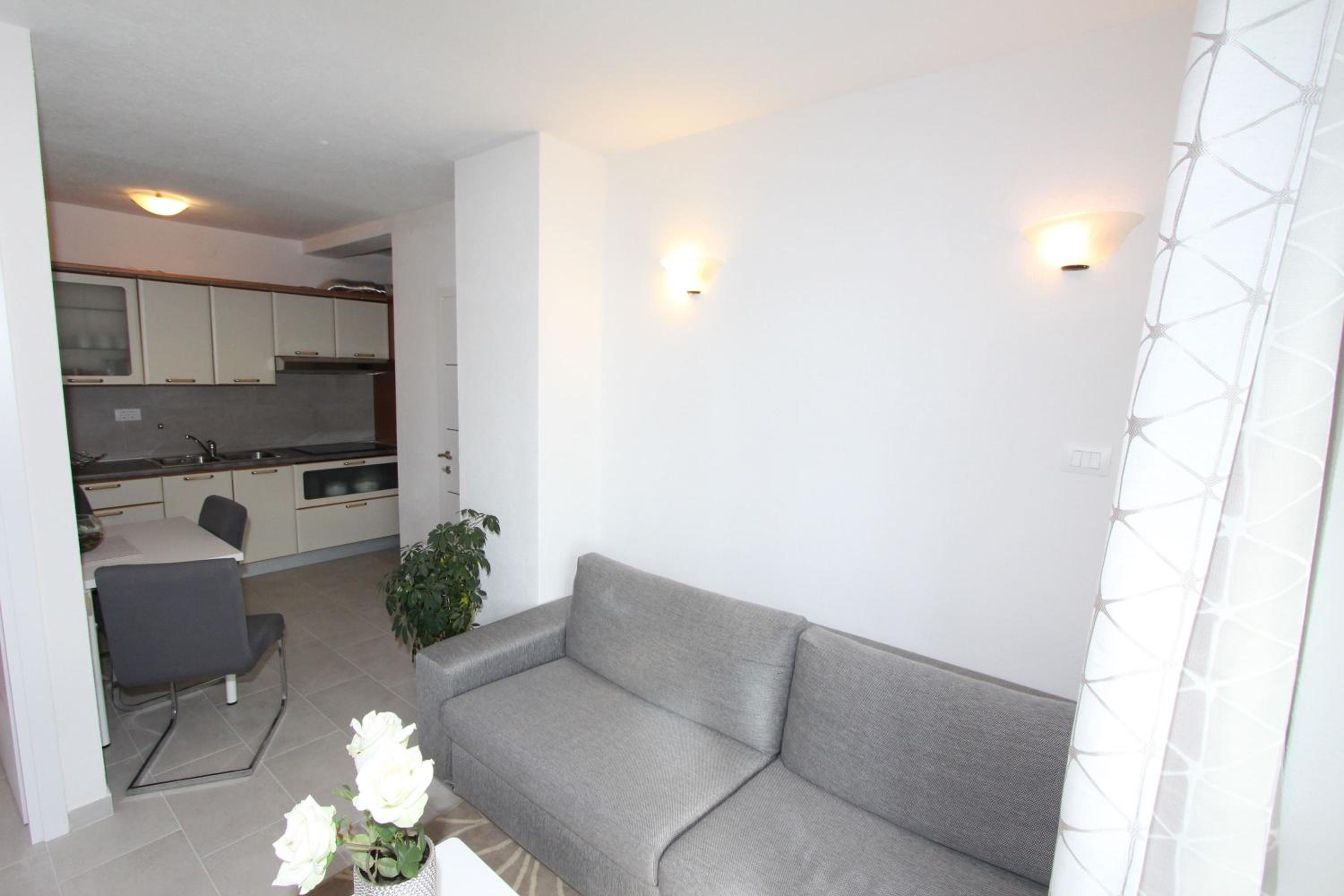Apartment Stellina view 3