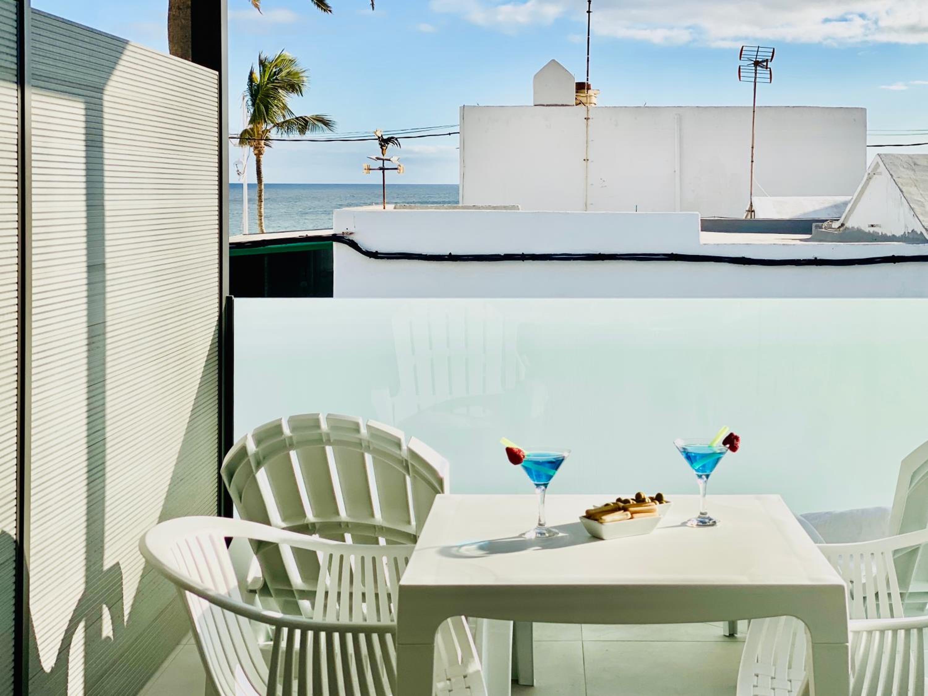 Hotel Canaryislandshost l Brisa del Atlántico - Image 1