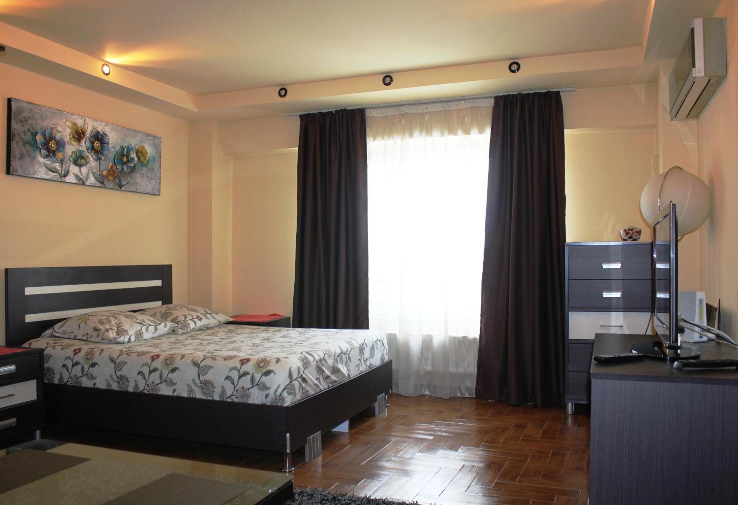 Burebista boulevard, premium studio view 2
