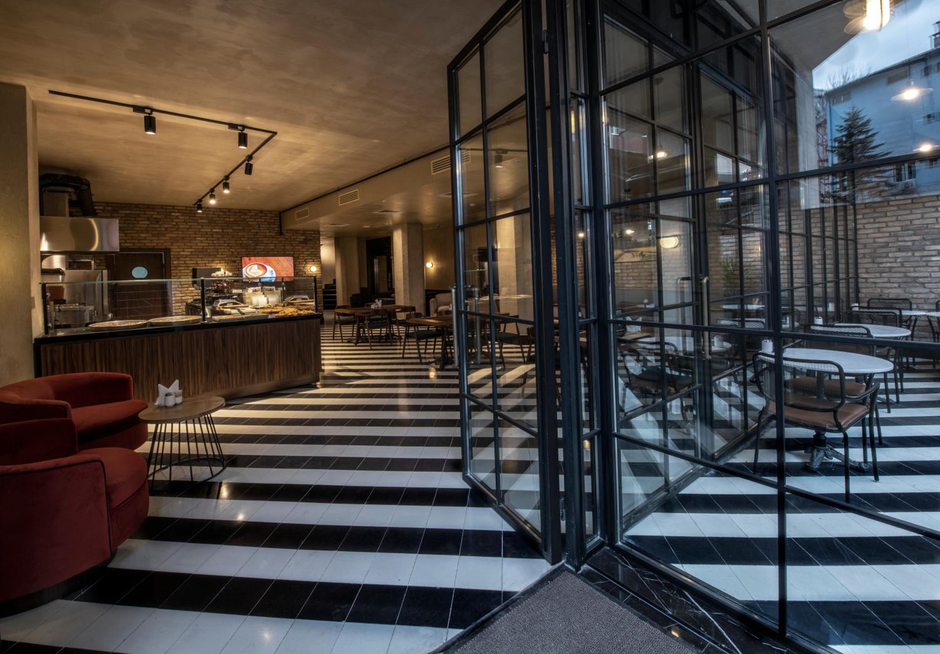 Bosfora Plus Otel - Image 11