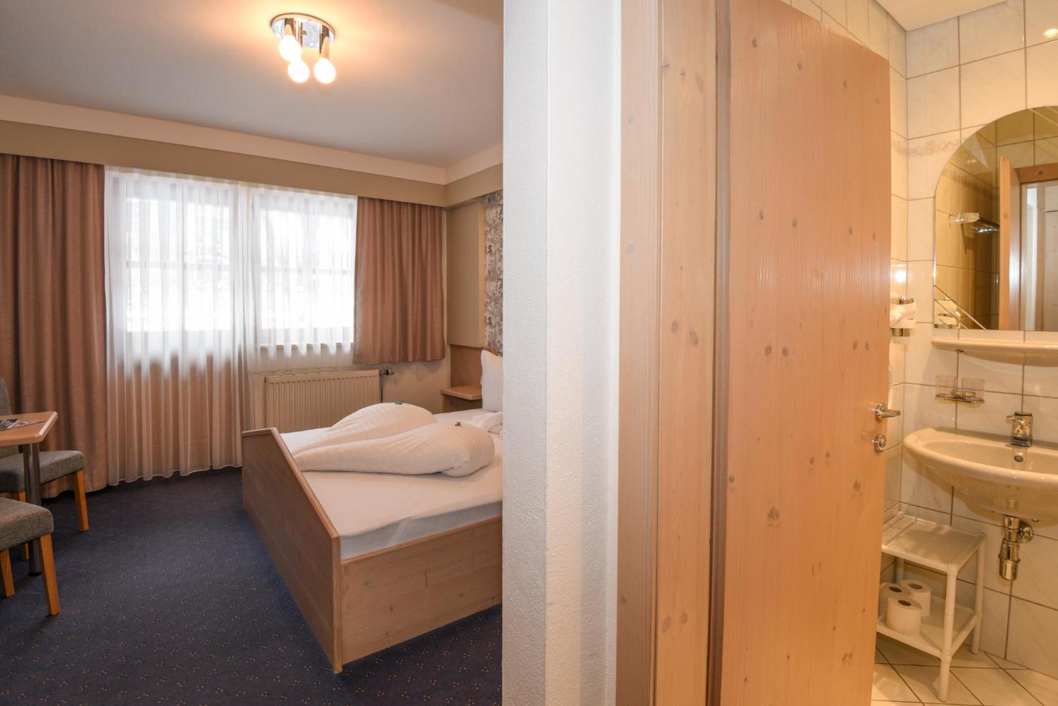 Golf & Skipension Krug