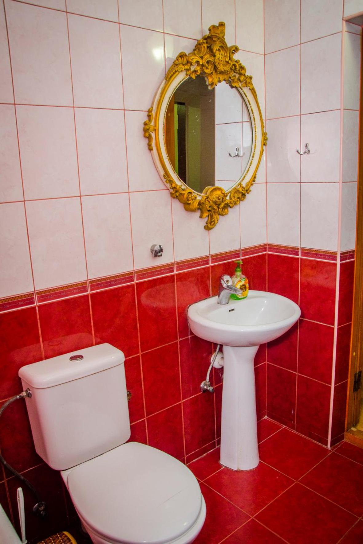 Apartment on Malaya Arnautskaya 21