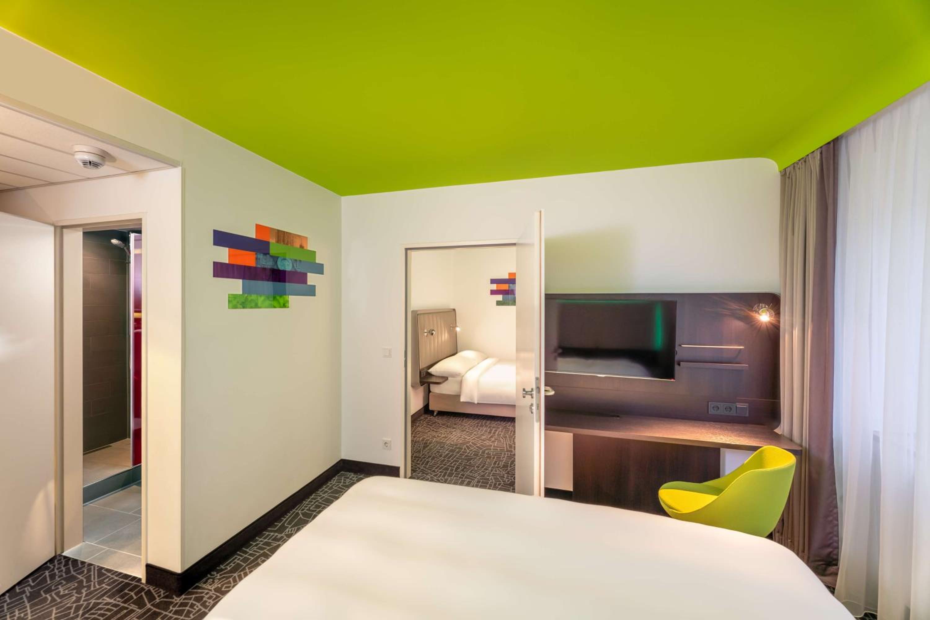 Park Inn by Radisson Nurnberg - Property Image 53