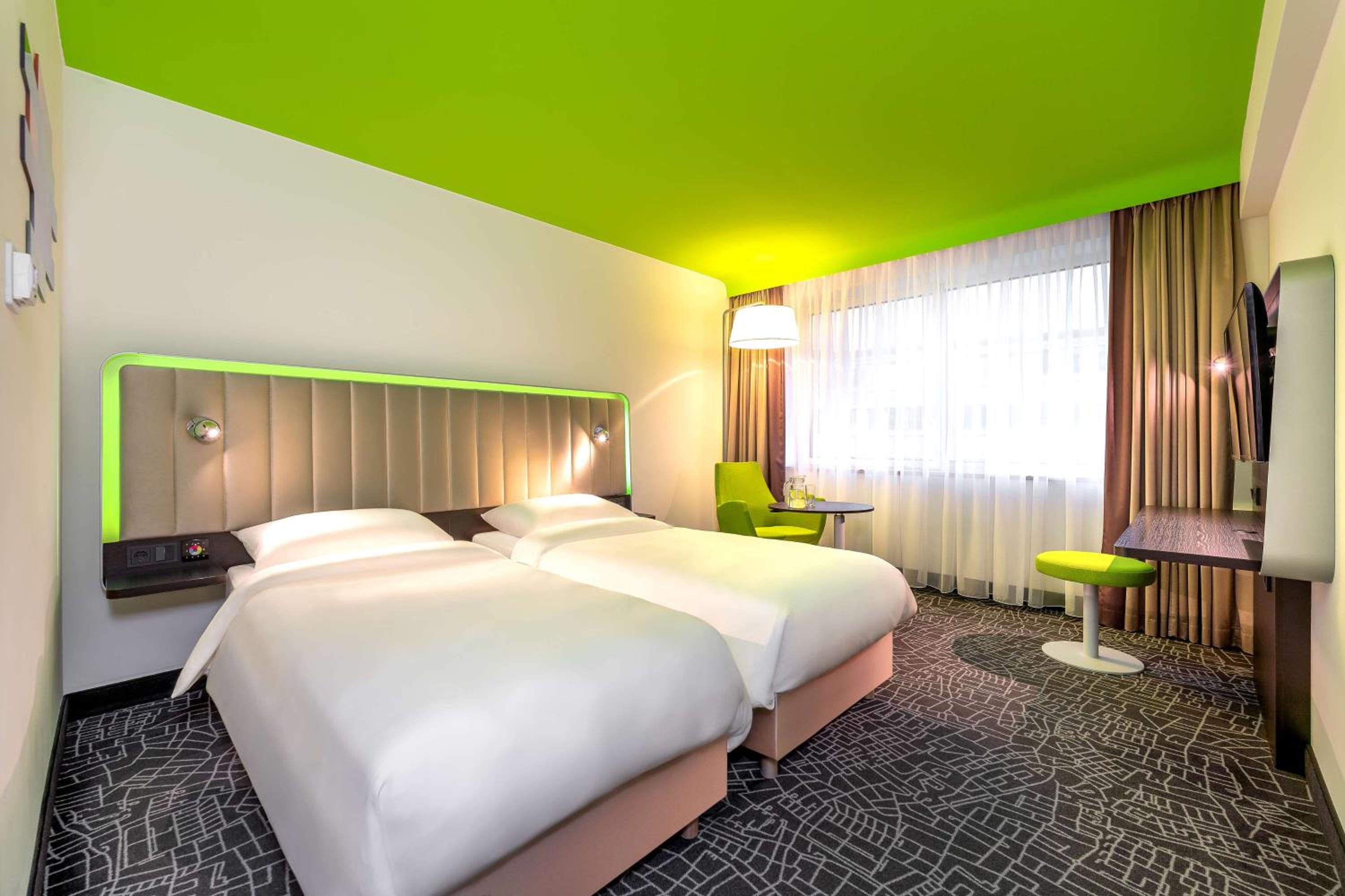 Park Inn by Radisson Nurnberg - Property Image 54