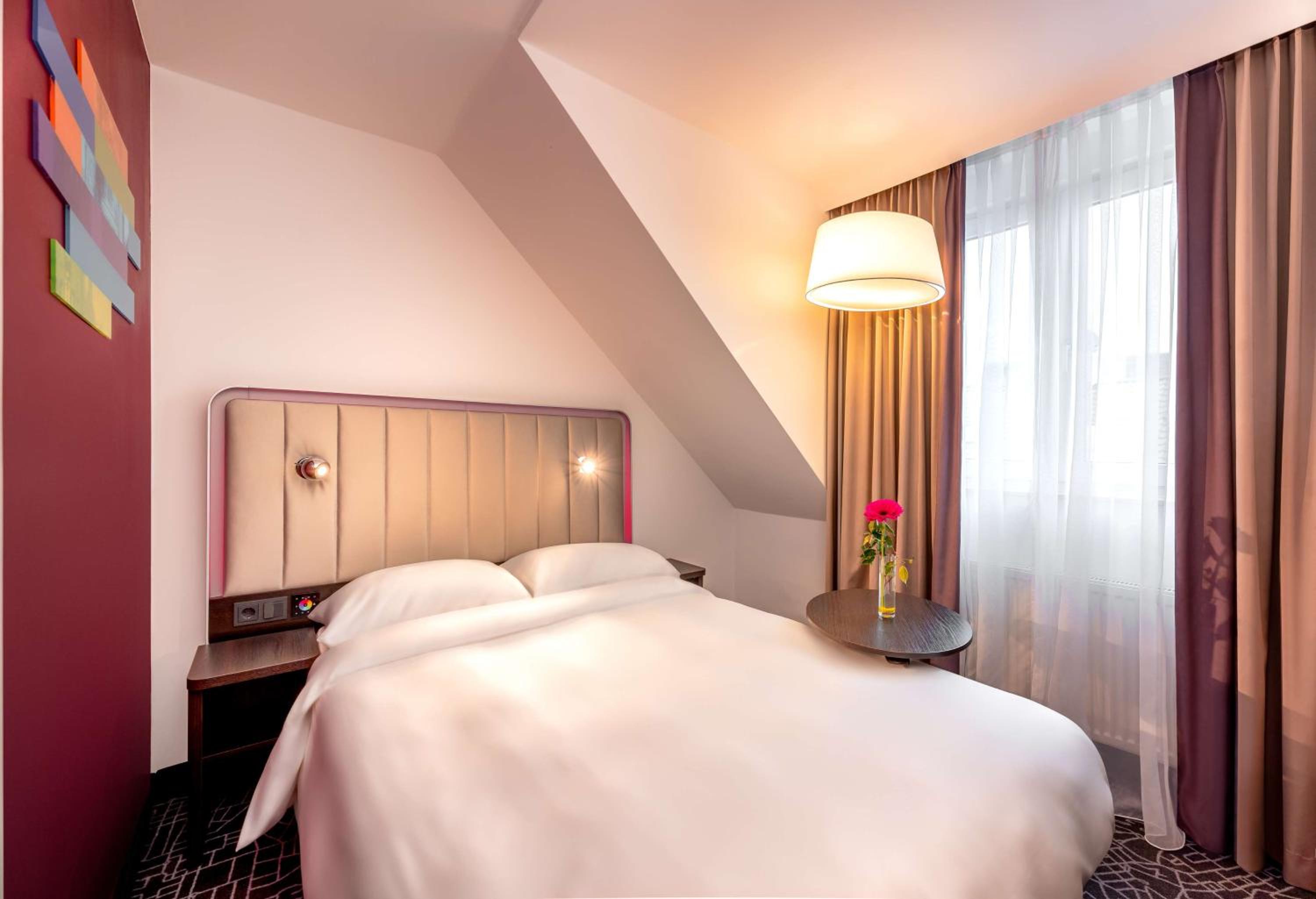 Park Inn by Radisson Nurnberg - Property Image 45