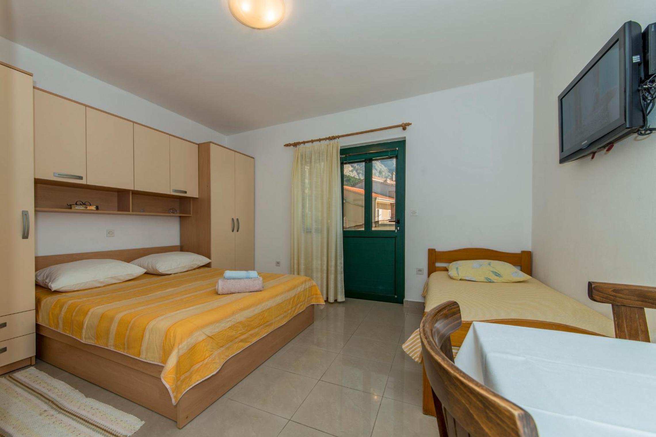 Apartment Villa Bešker view 3