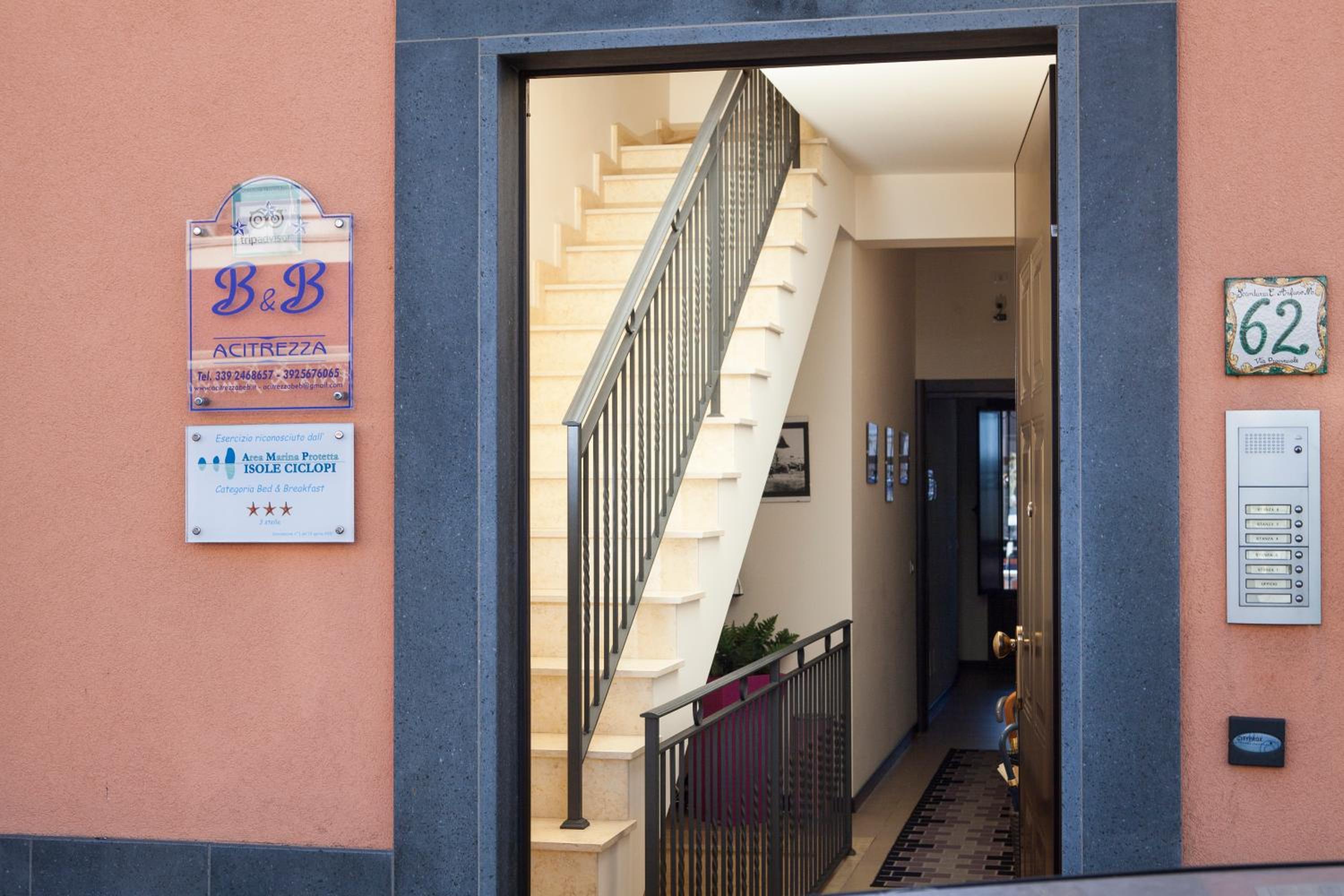 Acitrezza B&B