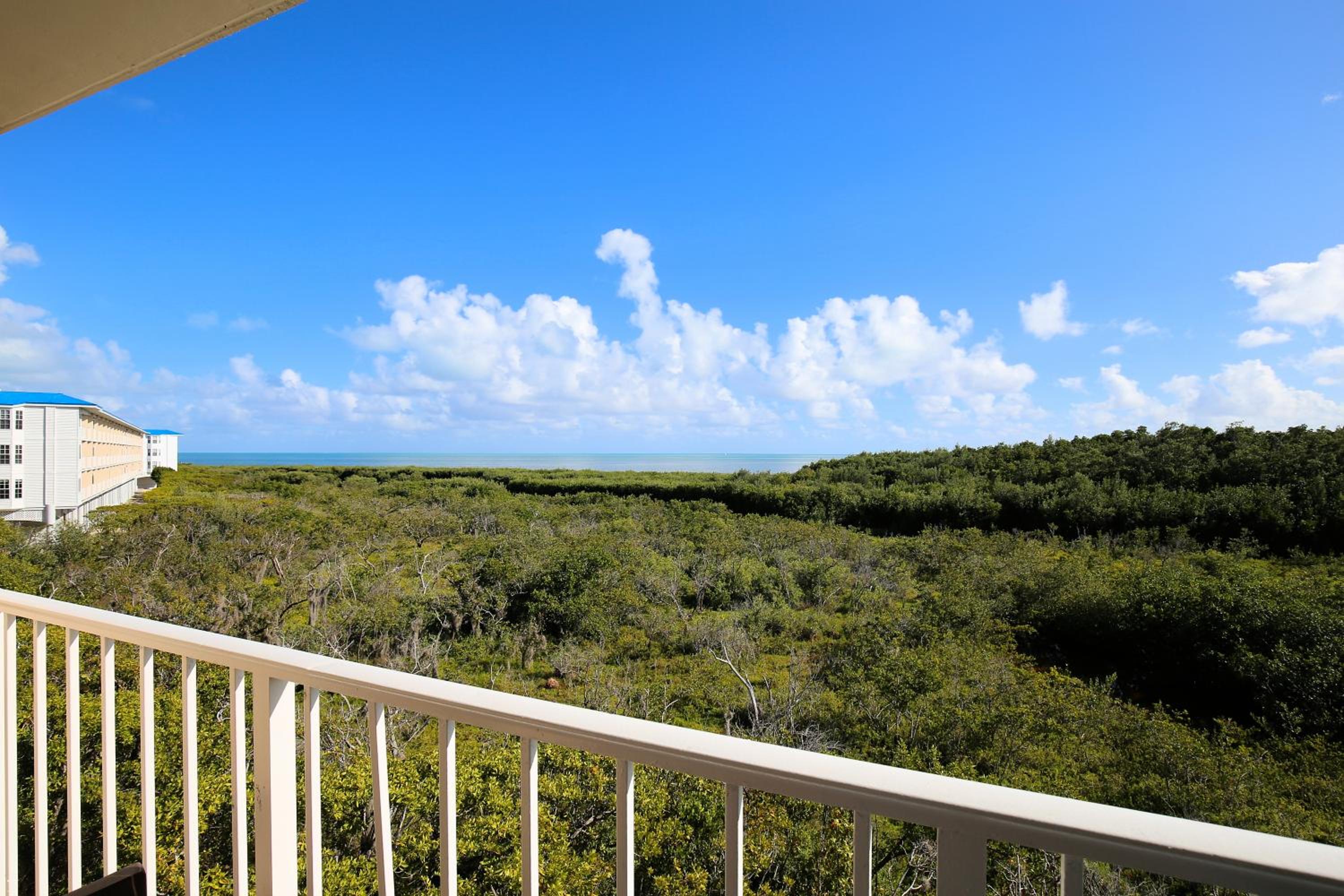 Ocean Pointe Suites at Key Largo