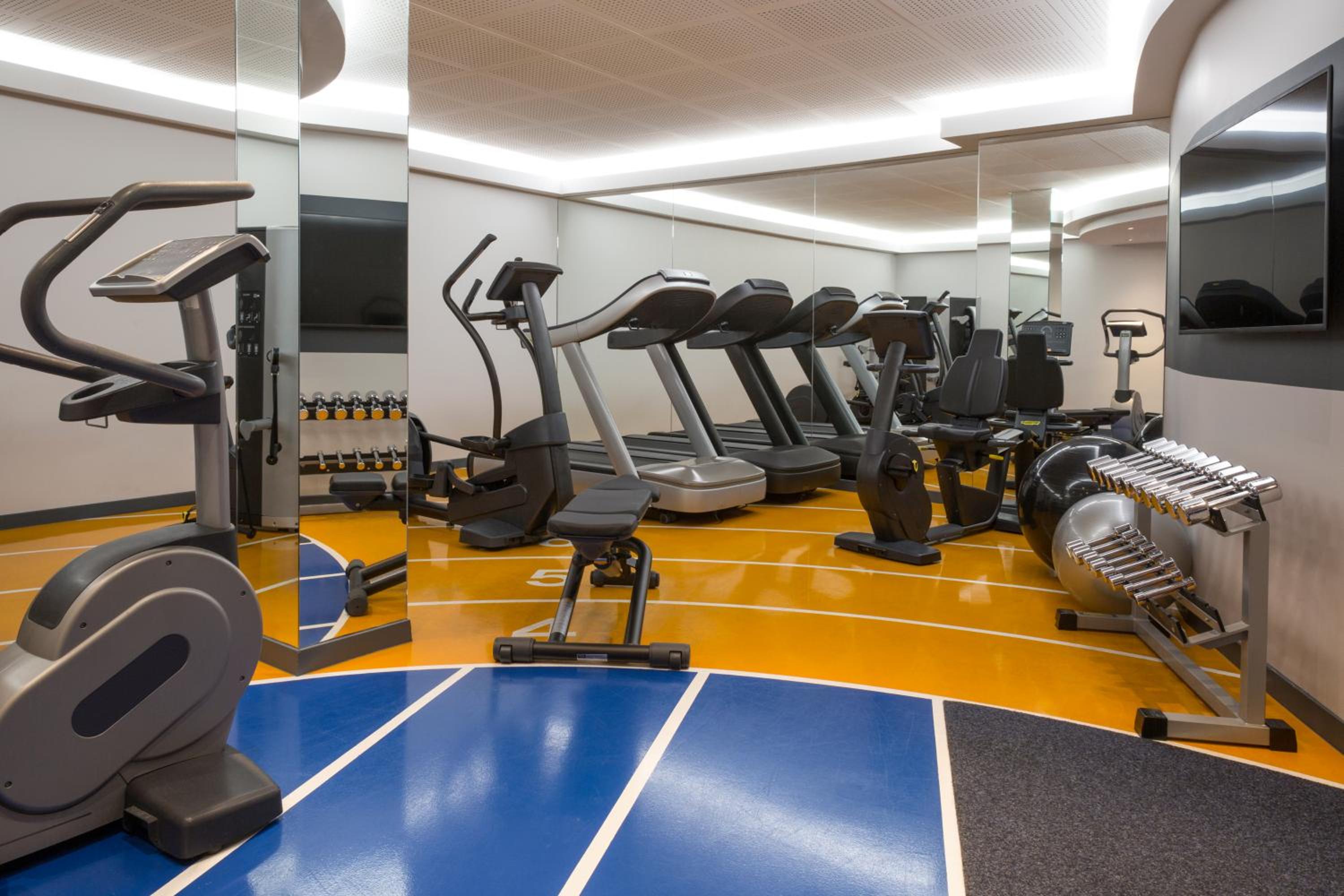 Geneva Vacations - Novotel Geneve Centre - Property Image 45