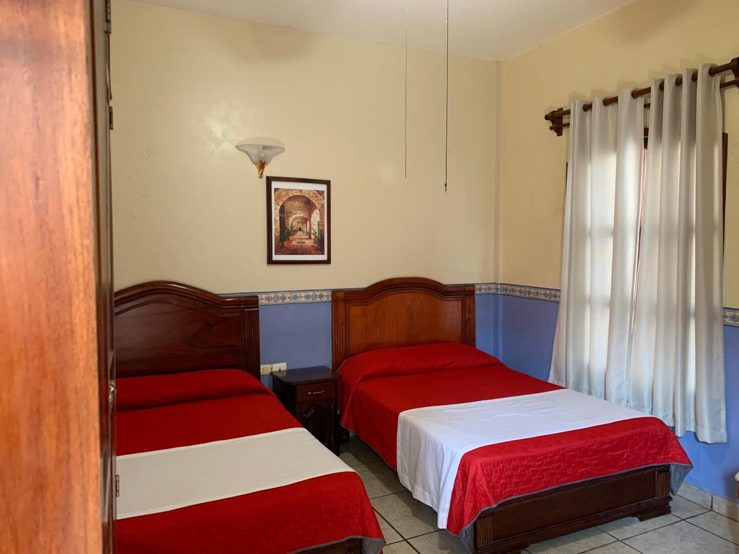 Xalapa Vacations - OYO Hotel Real de Cortes - Property Image 2