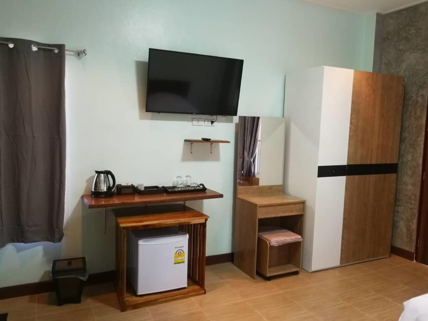 Photo 16