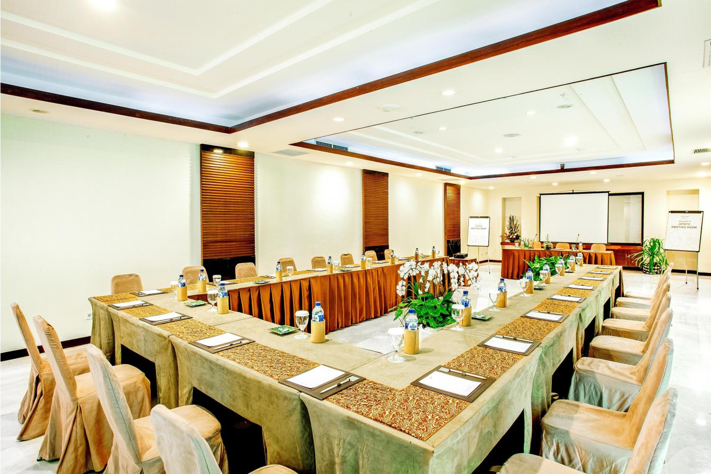 meeting & event spaces