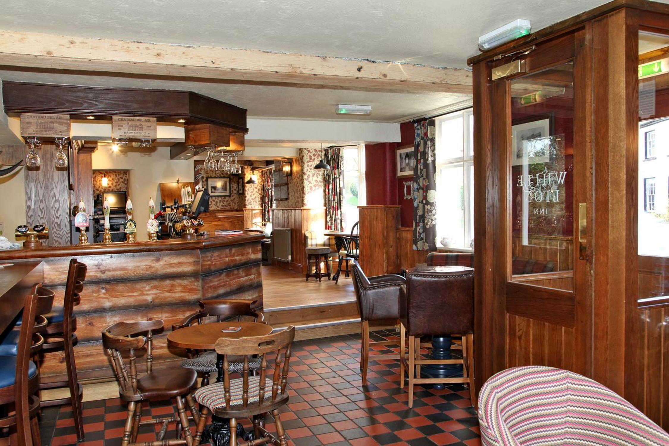 The White Lion Inn