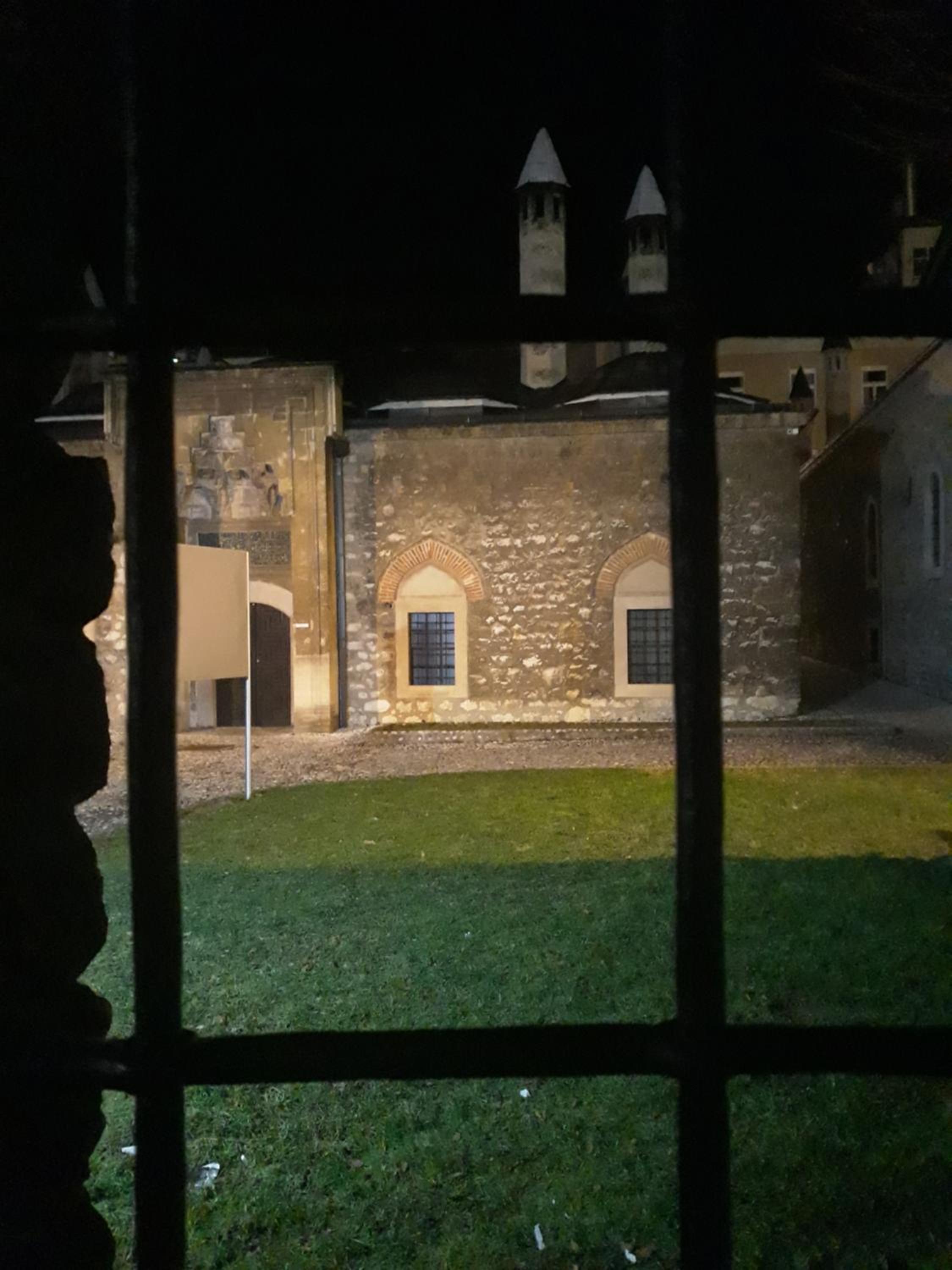 Photo 18