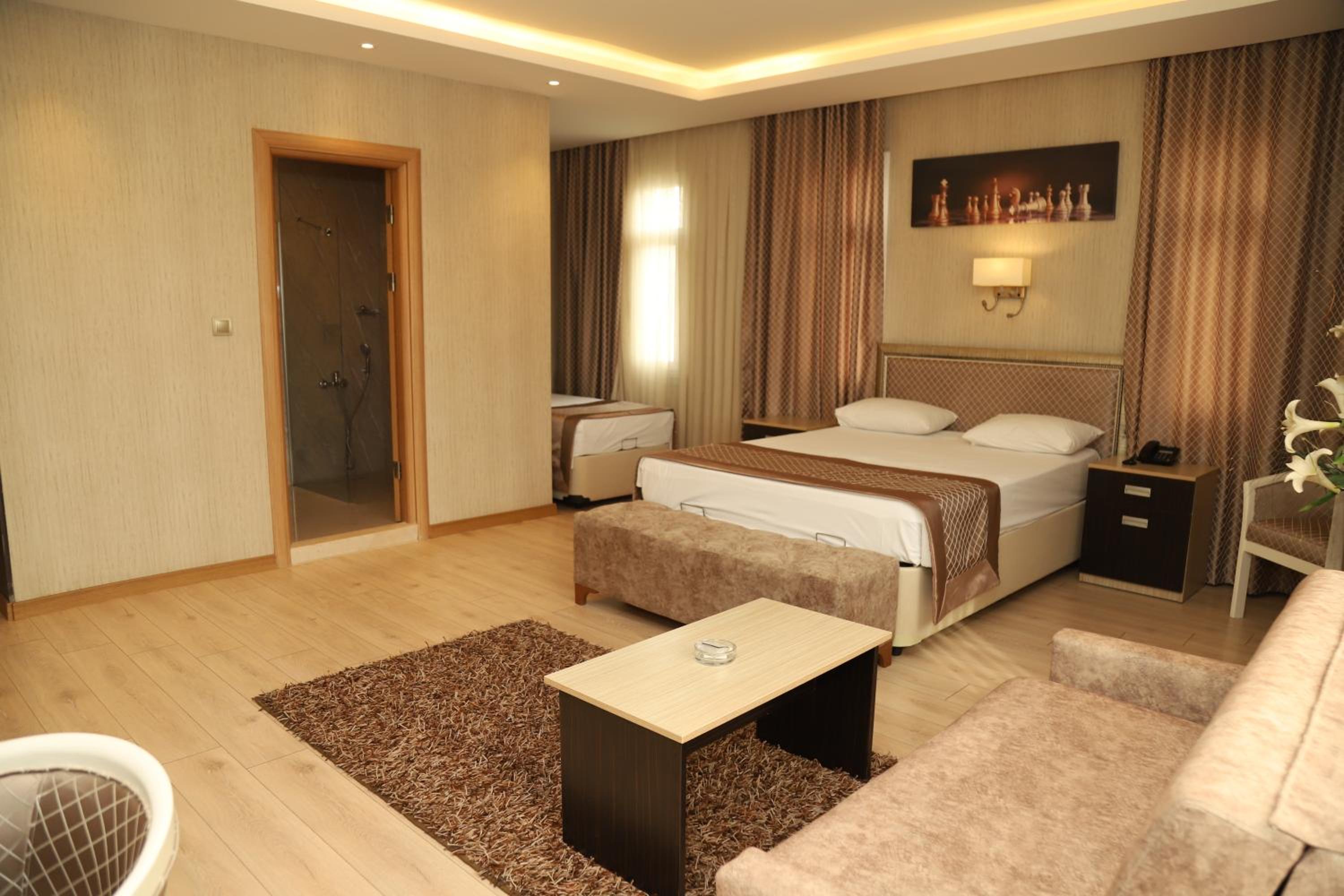 Othello Hotel - Image 25