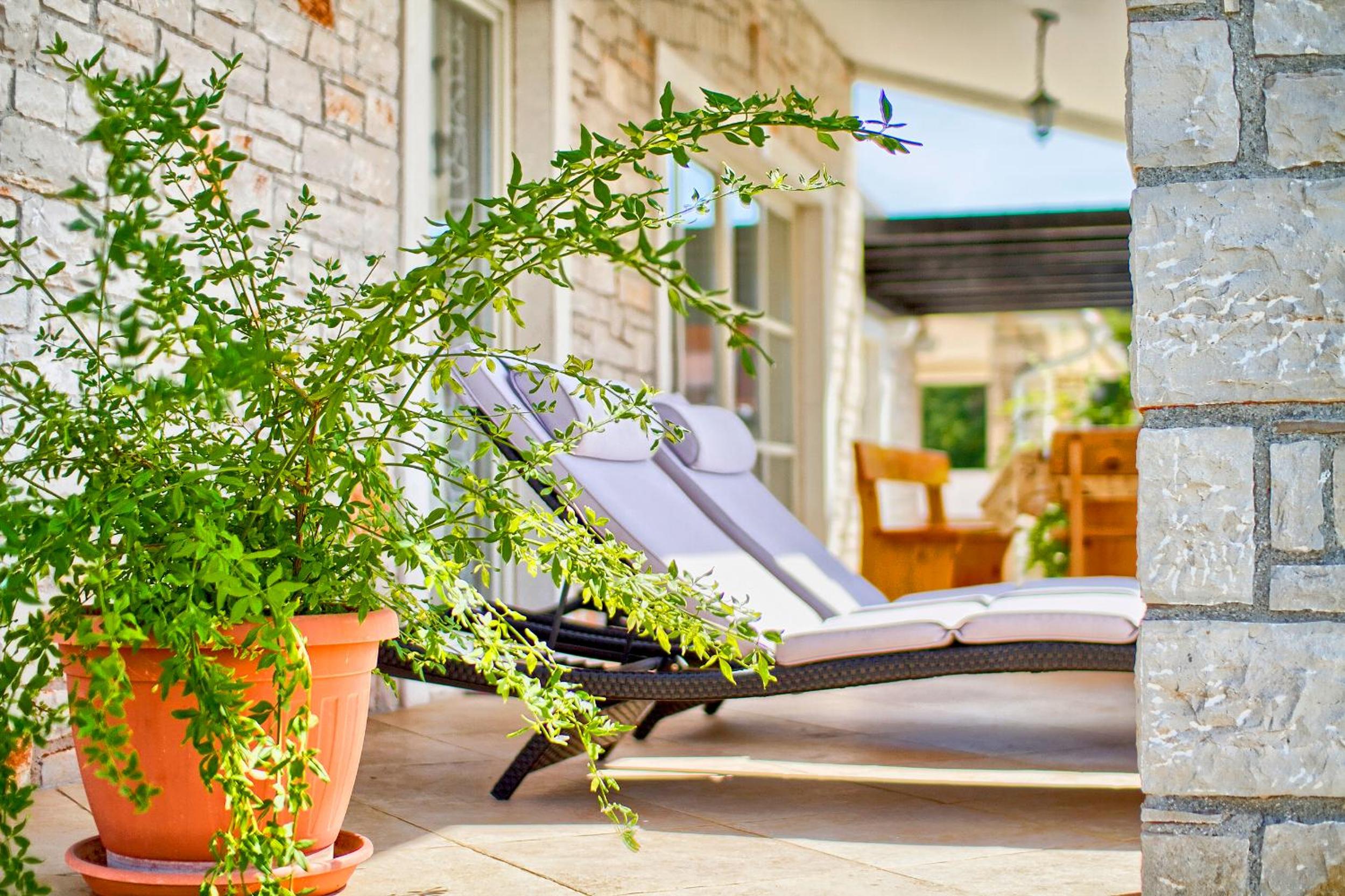 Charming villa Oliva with 4 bedrooms near the wonderful village of Fazana view 3