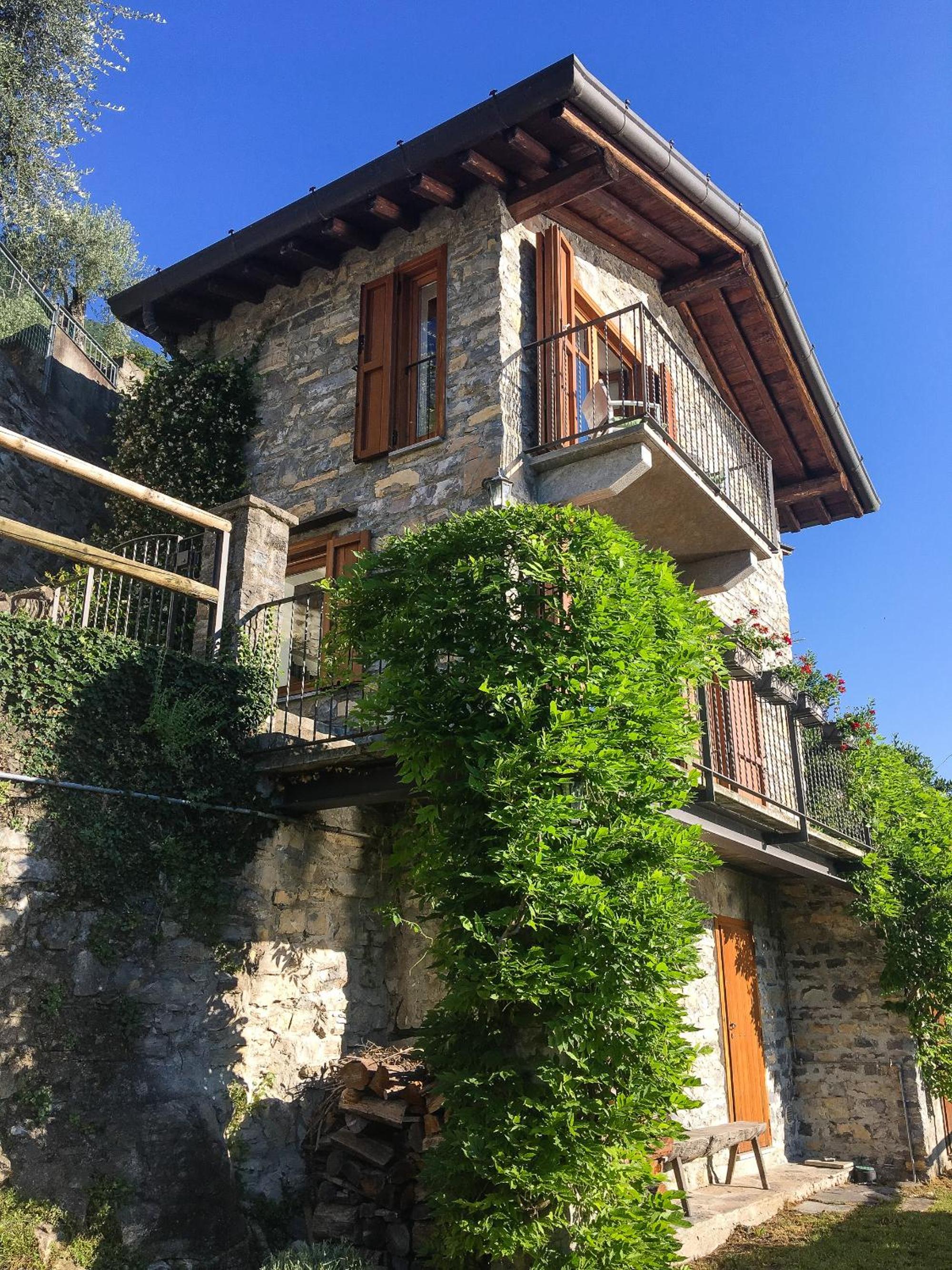 Chalet Lilia view 4