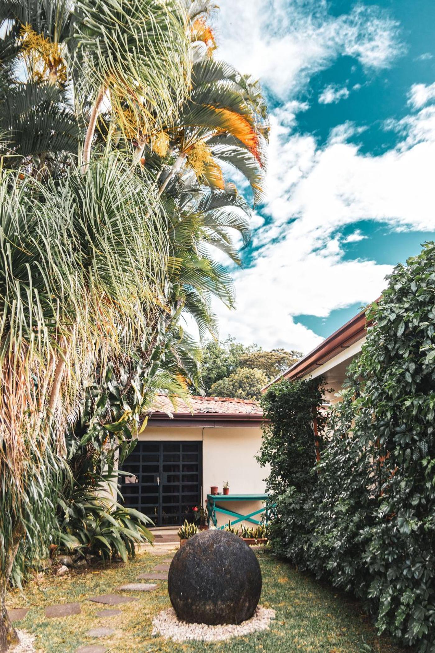 Terida Airport B&B