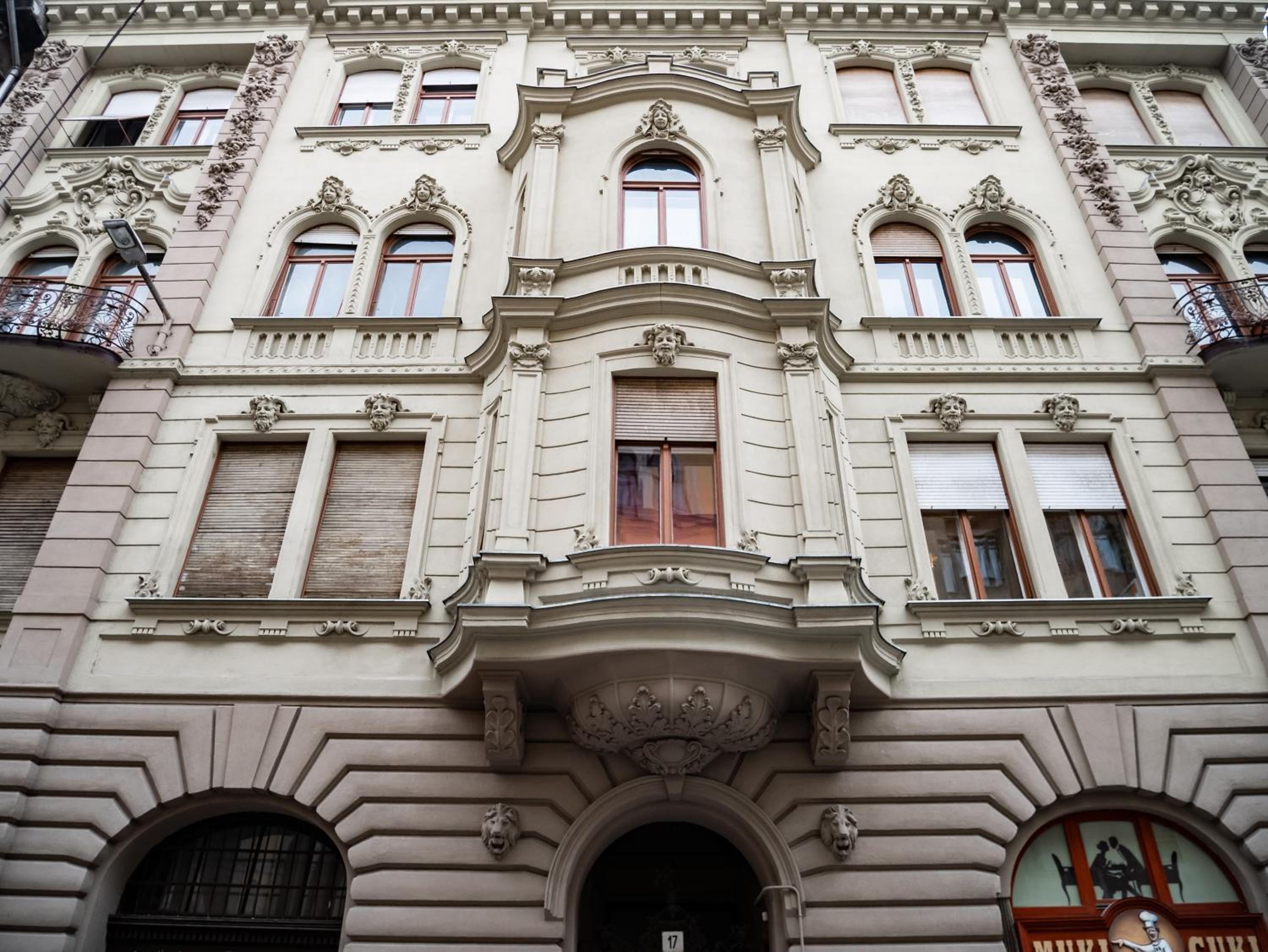 Better Than Home Apartment Budapest view 3