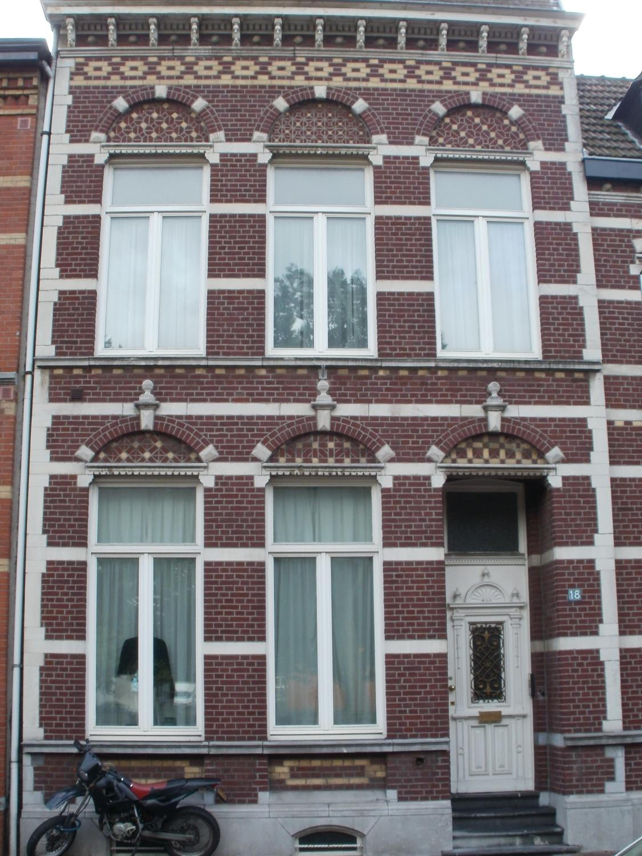 Photo 16