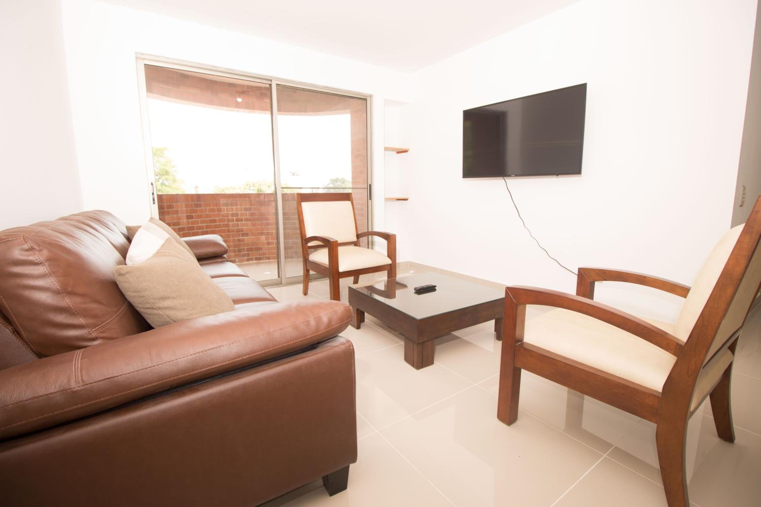 San Fernando Suite 202 - Livin Colombia view 2