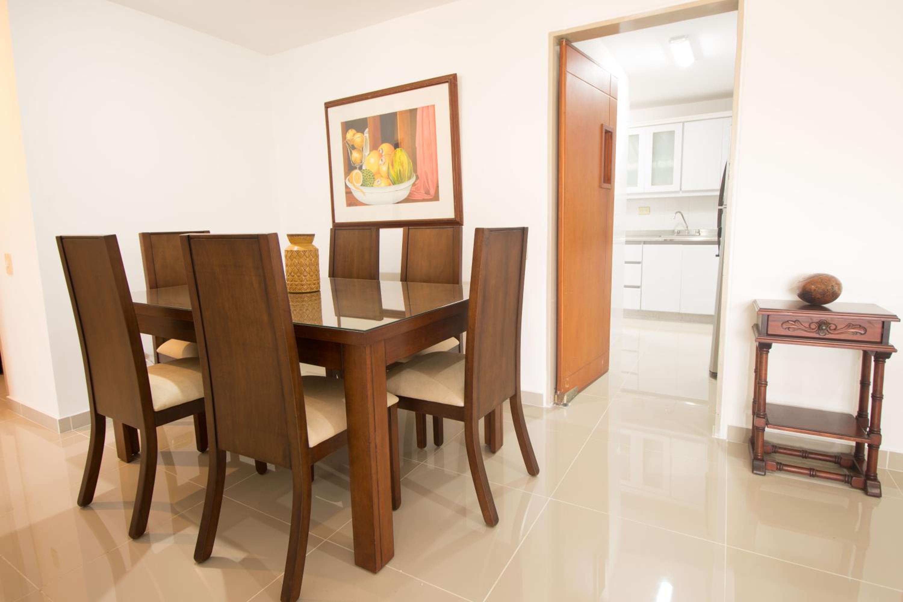 San Fernando Suite 202 - Livin Colombia view 4