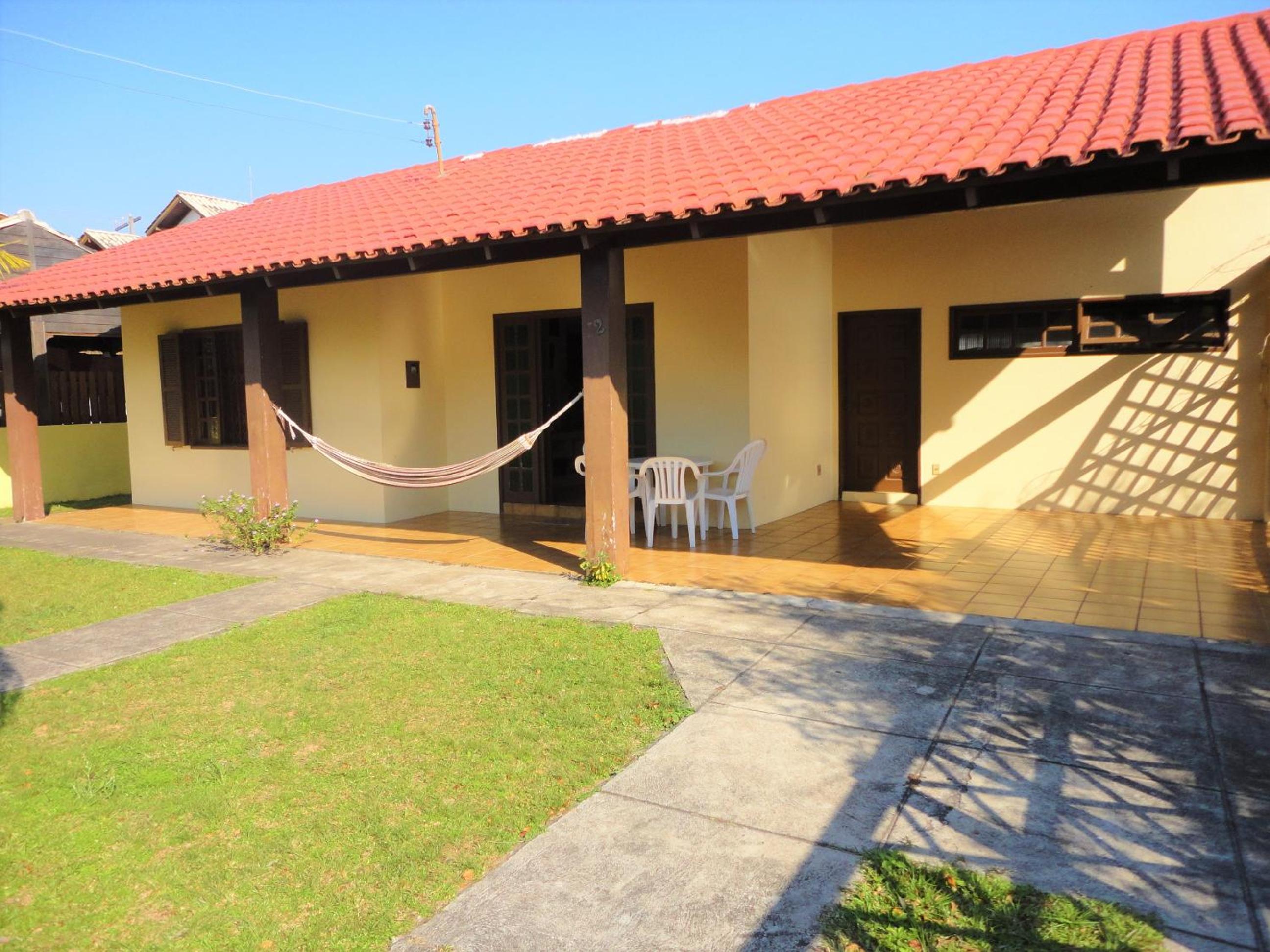 Casa na praia dos Ingleses para até 12 pessoas