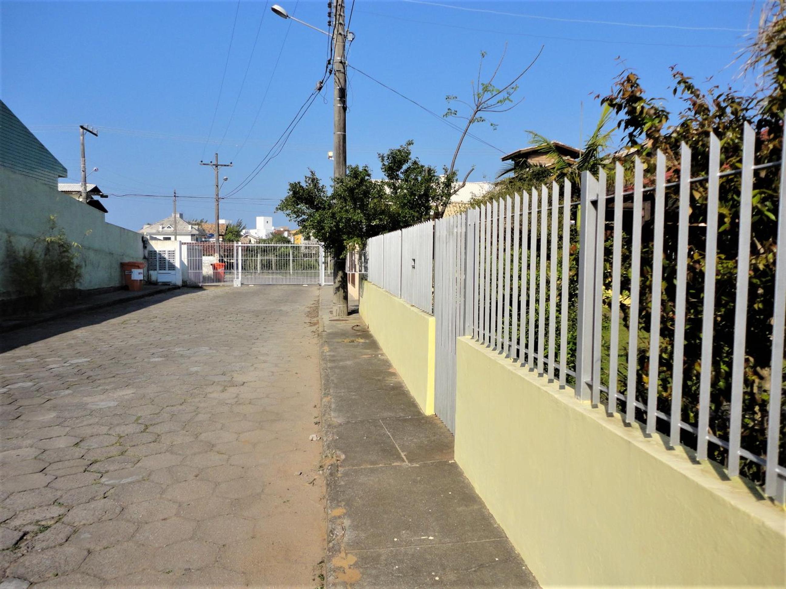 Casa na praia dos Ingleses para até 12 pessoas