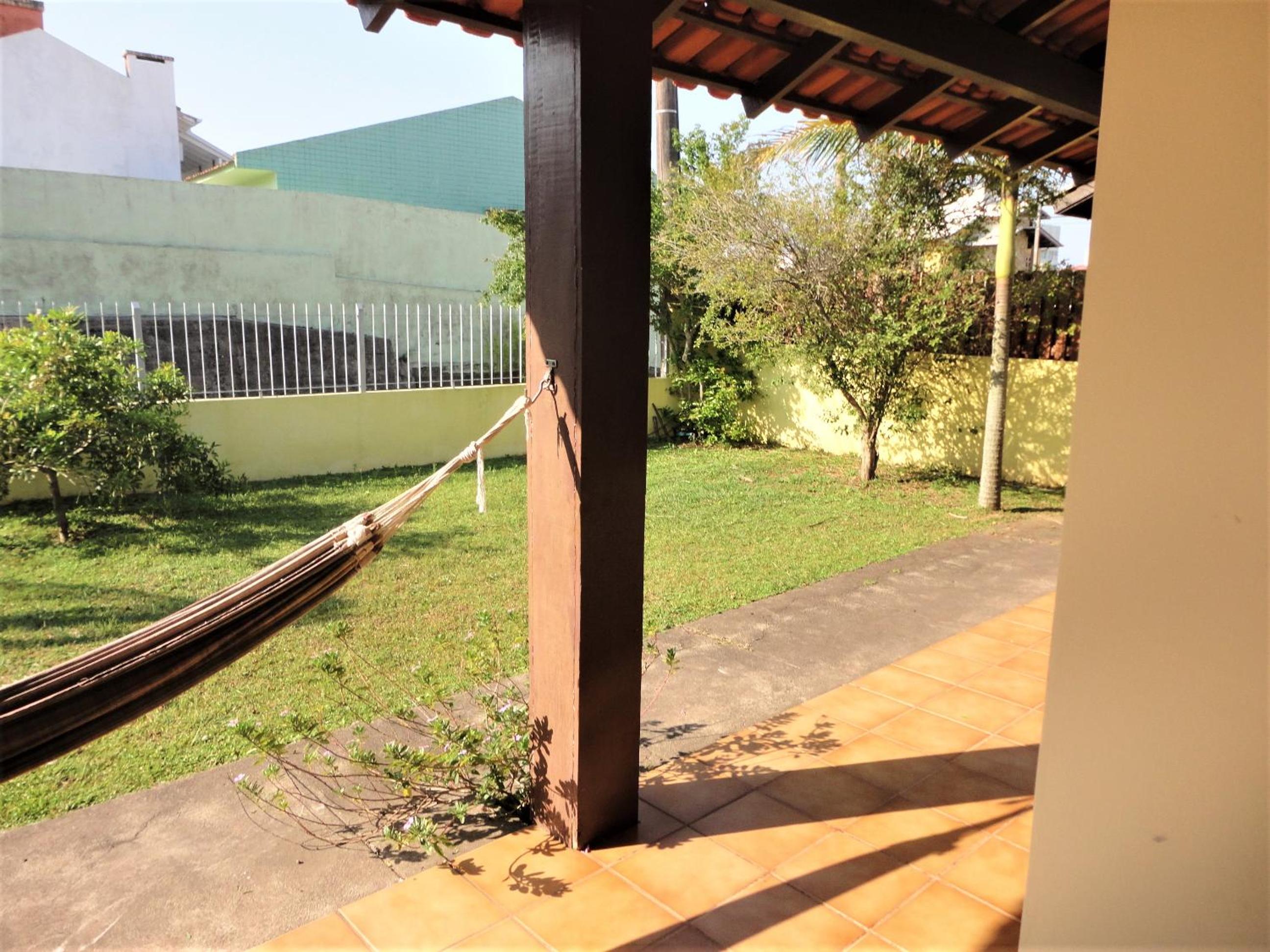 Casa na praia dos Ingleses para até 12 pessoas