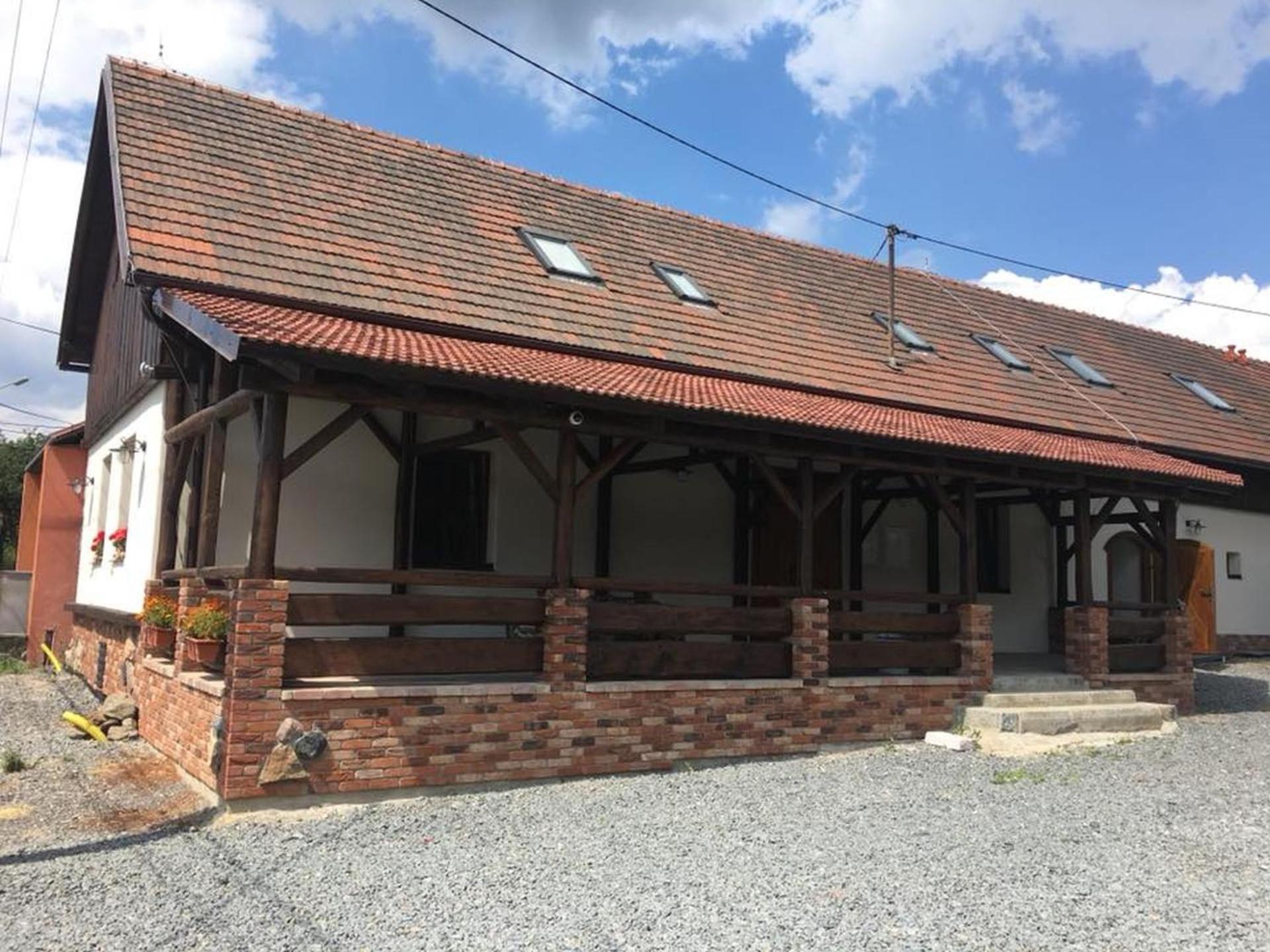 Penzion, Restaurace Jaro Věšín Brdy