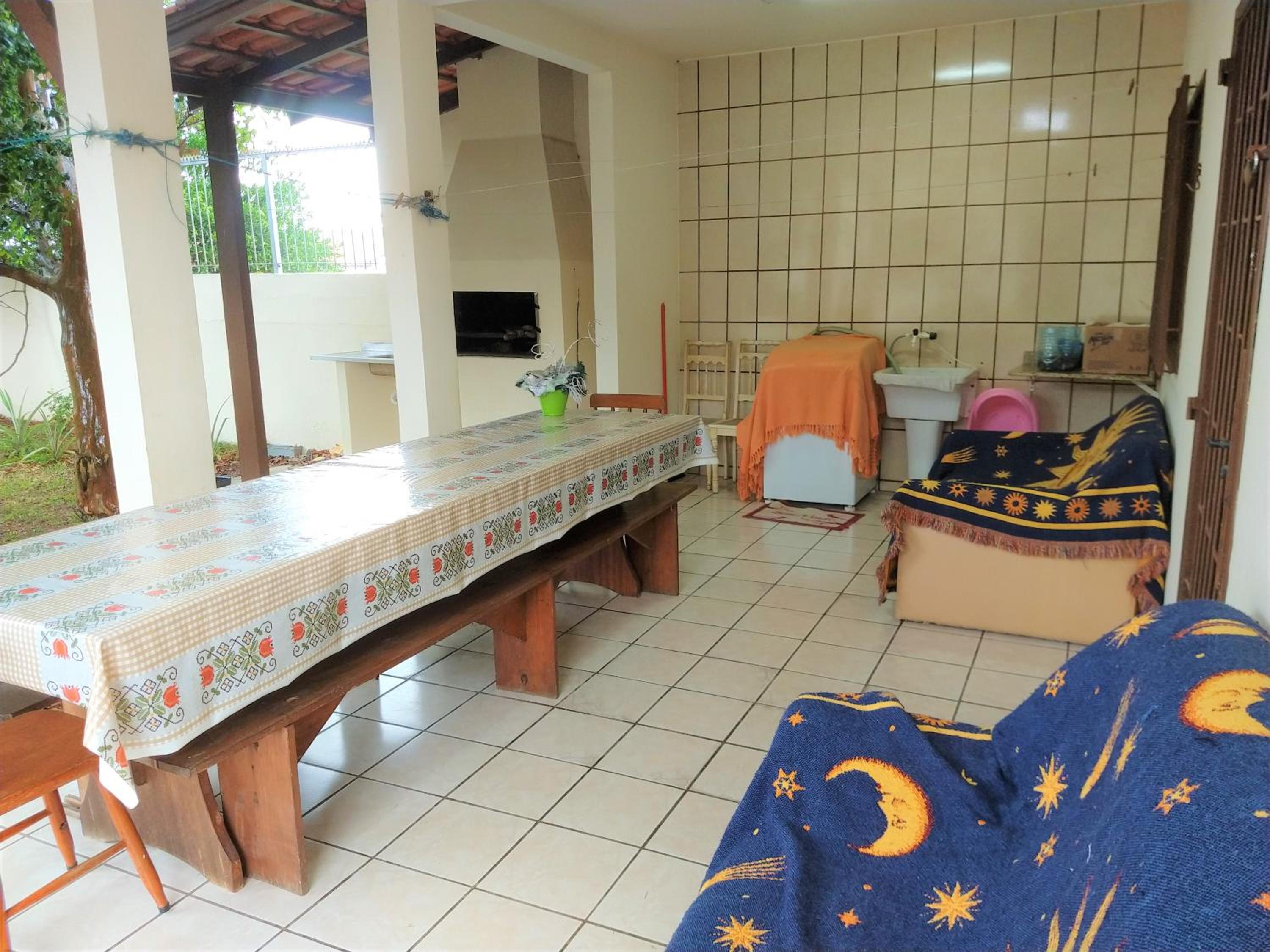 Casa na praia dos Ingleses para até 12 pessoas