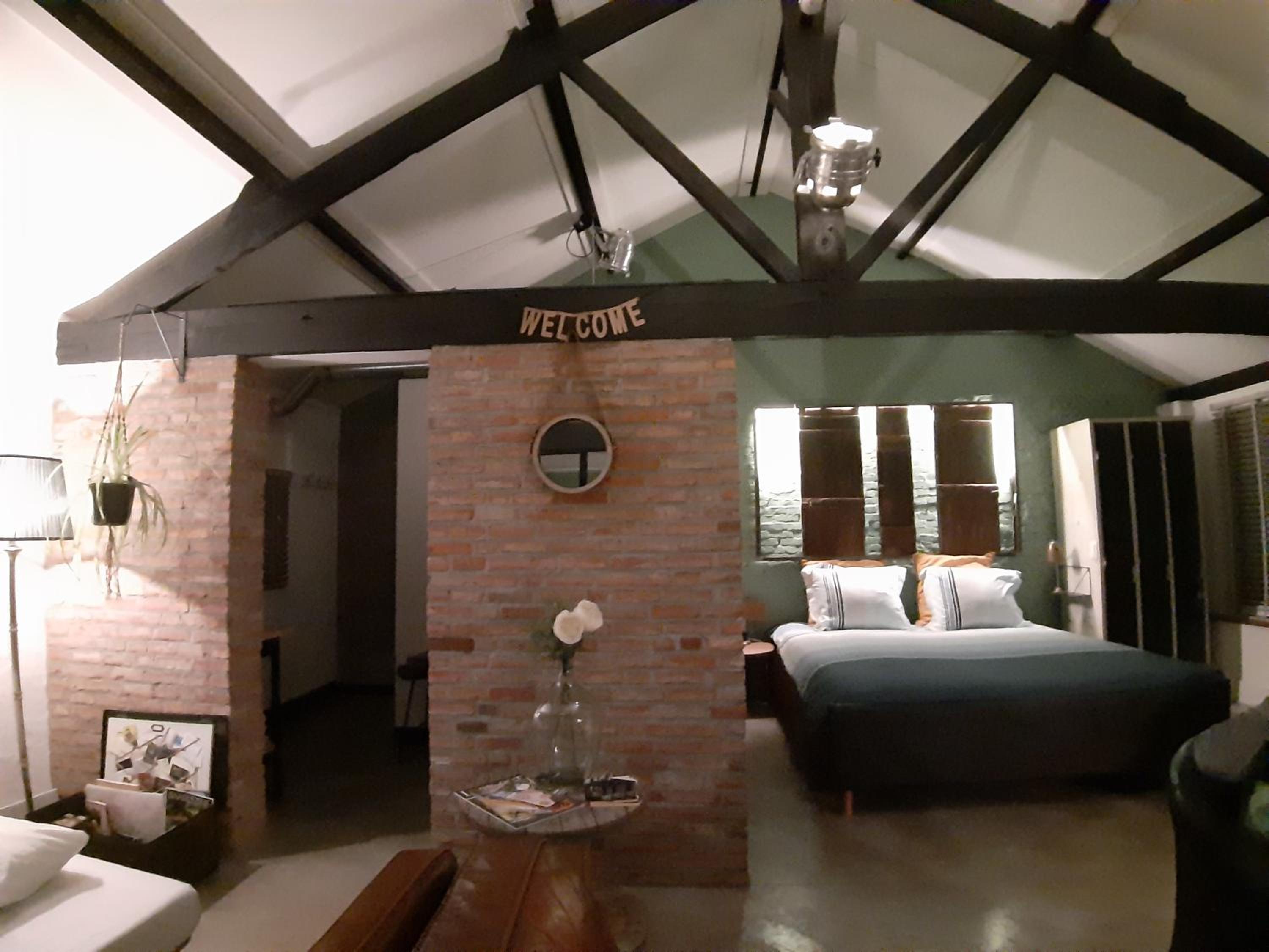 B&B LoFt 21