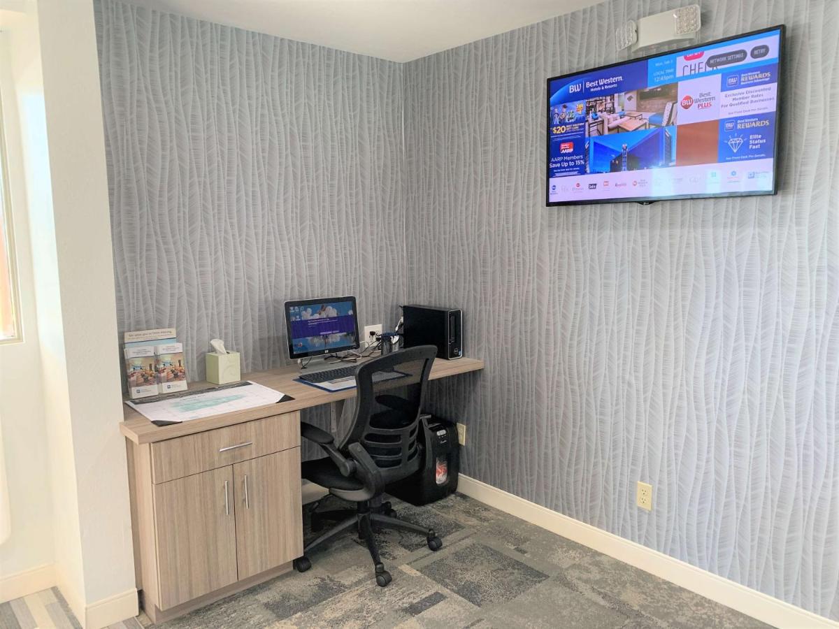 Best Western Andersen's Inn - Property Image 36