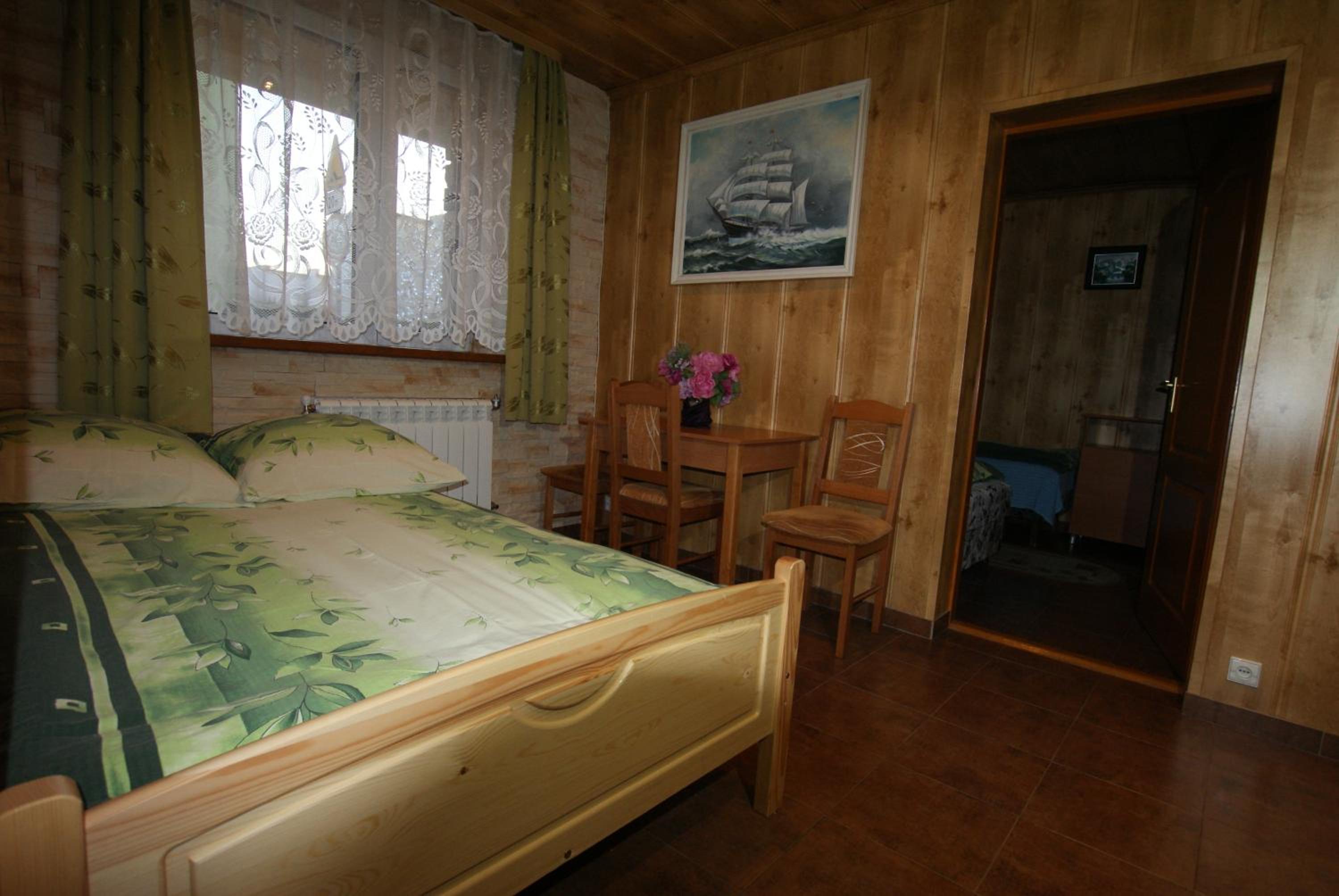 Photo 51