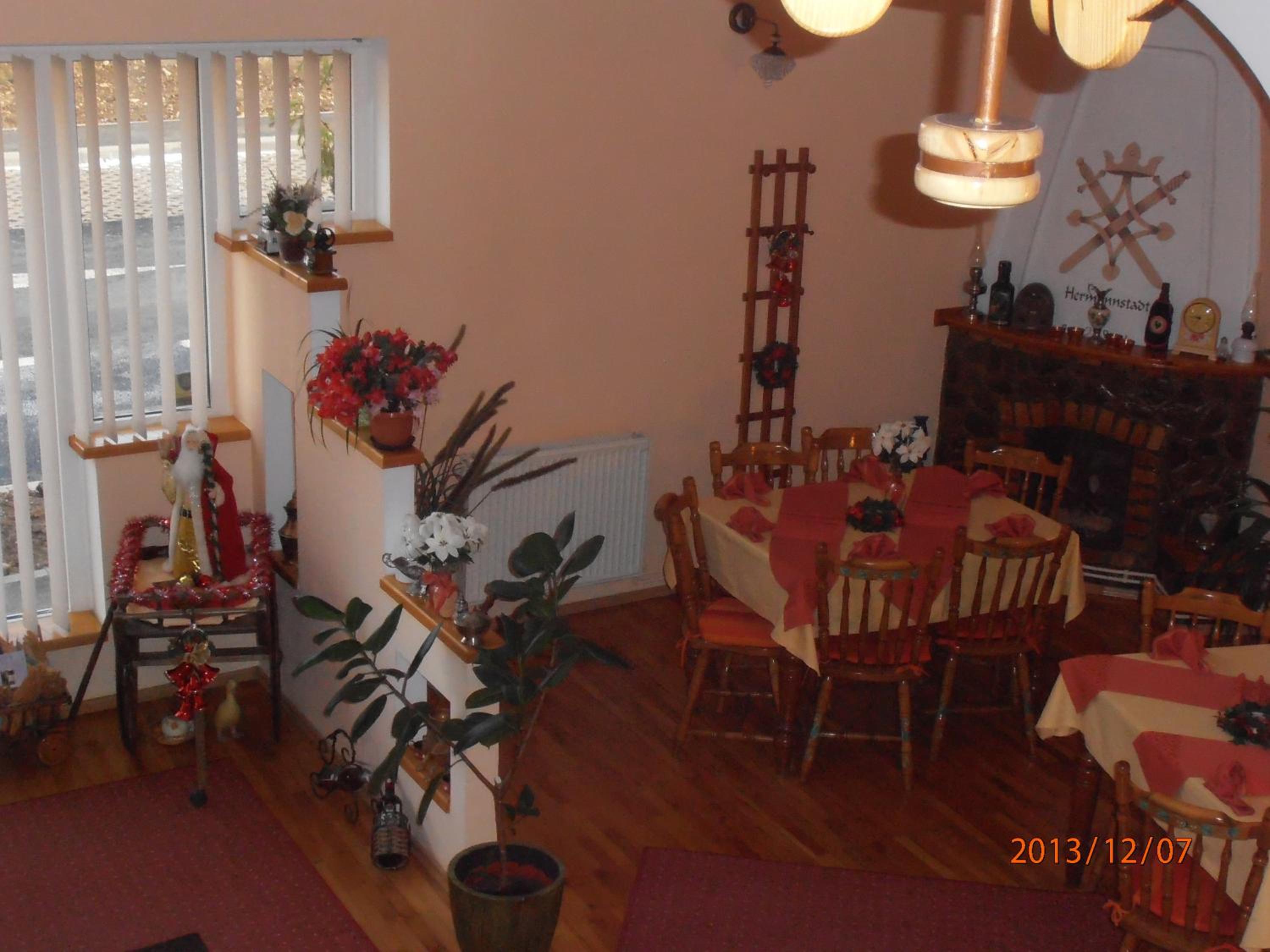 Photo 36