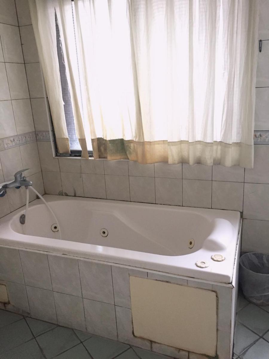 Jacuzzi