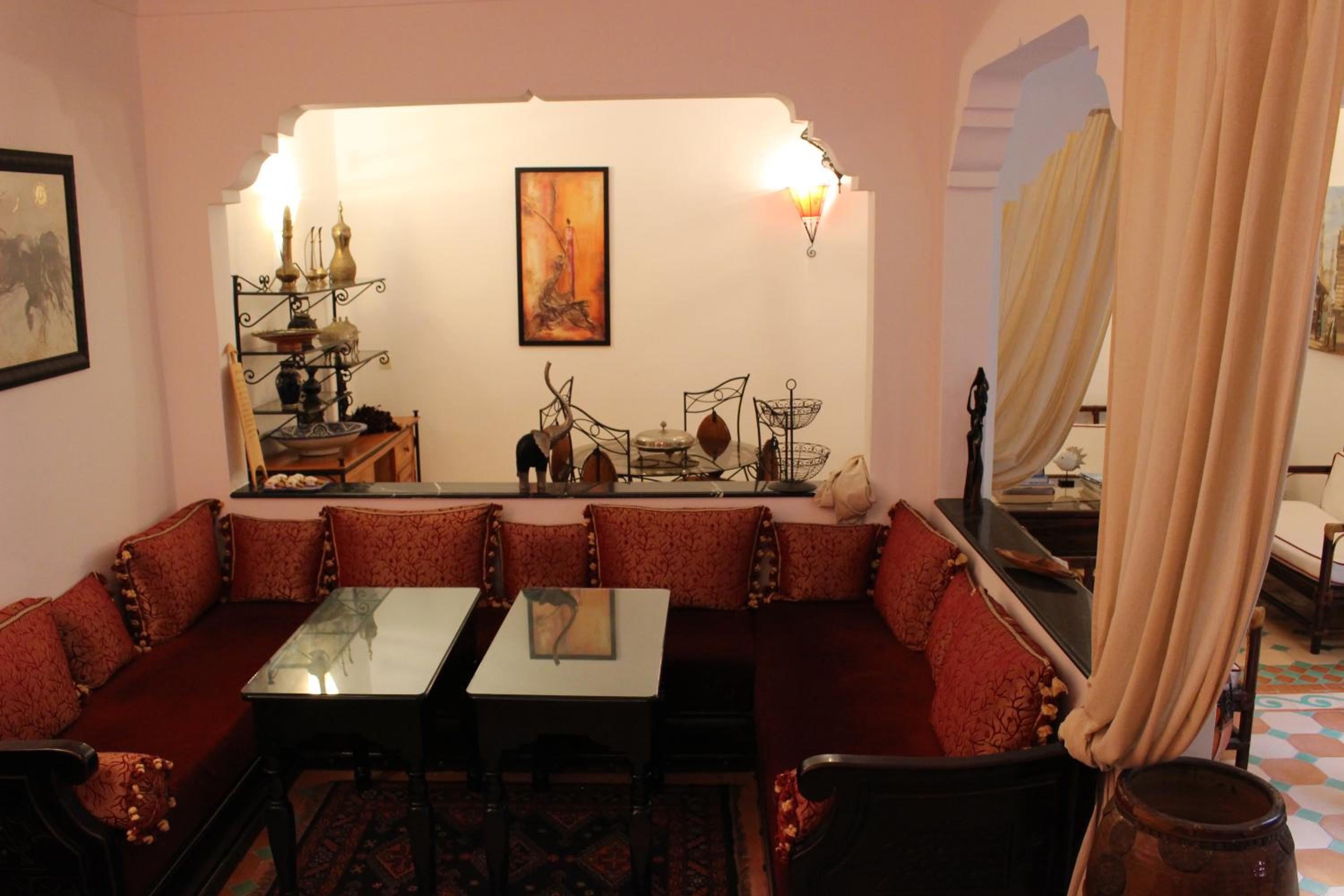 lounge