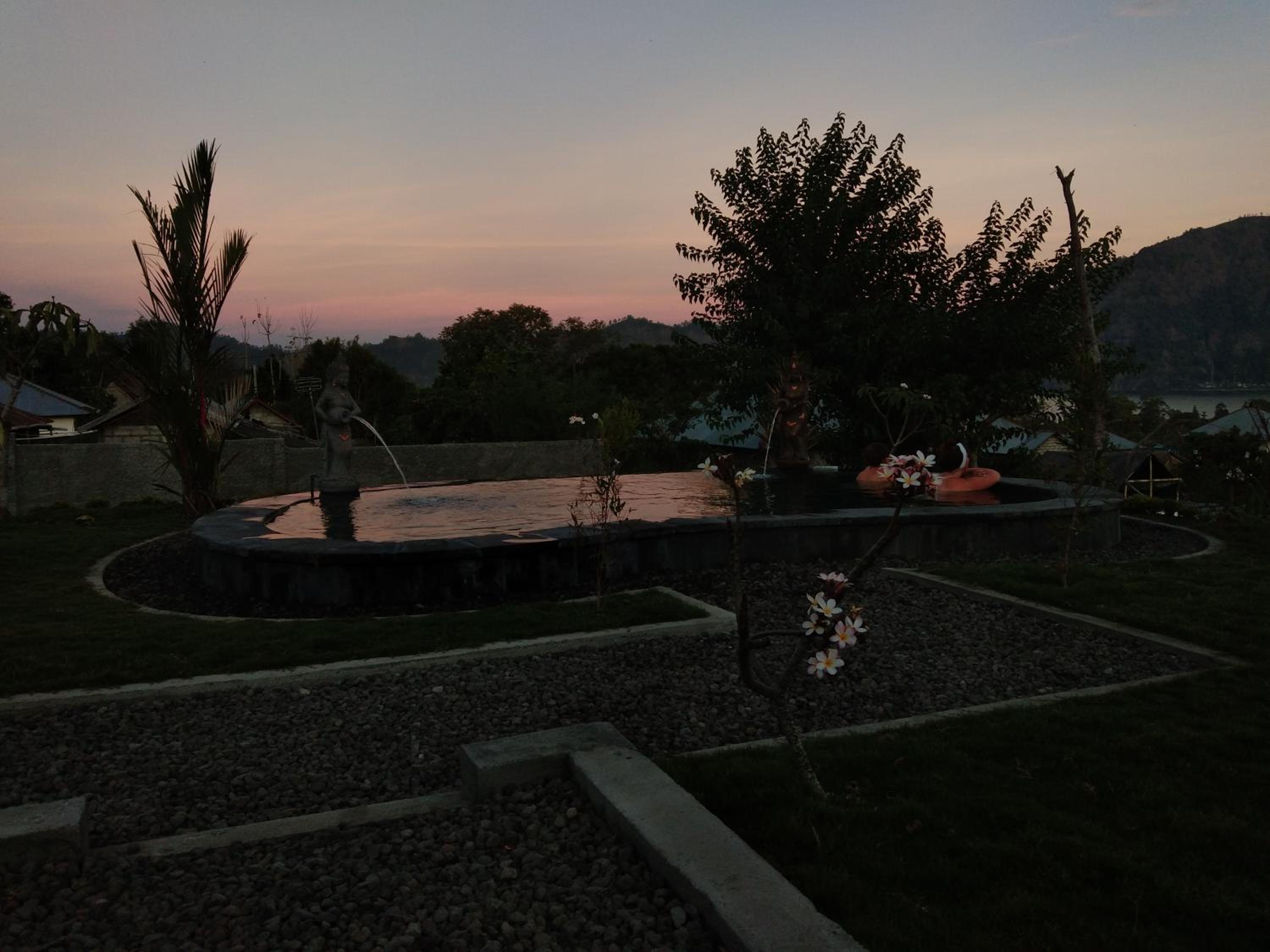 Photo 43