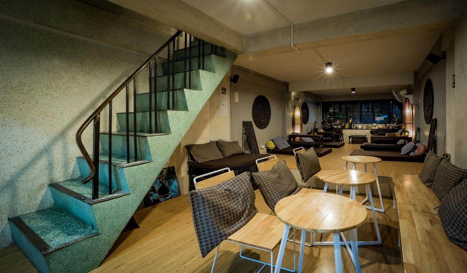 lounge