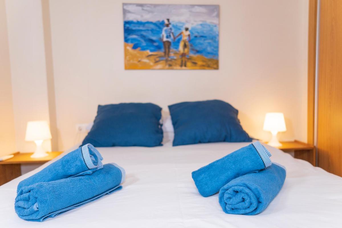 STUDIO IN CITY CENTER NEXT TO THE BEACh