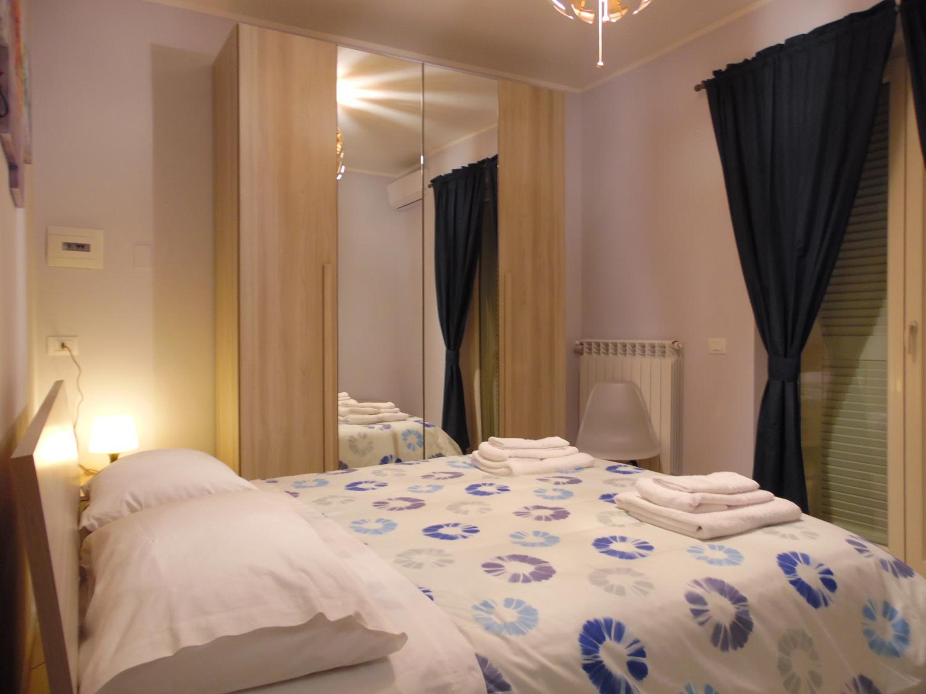 B&B White One view 3