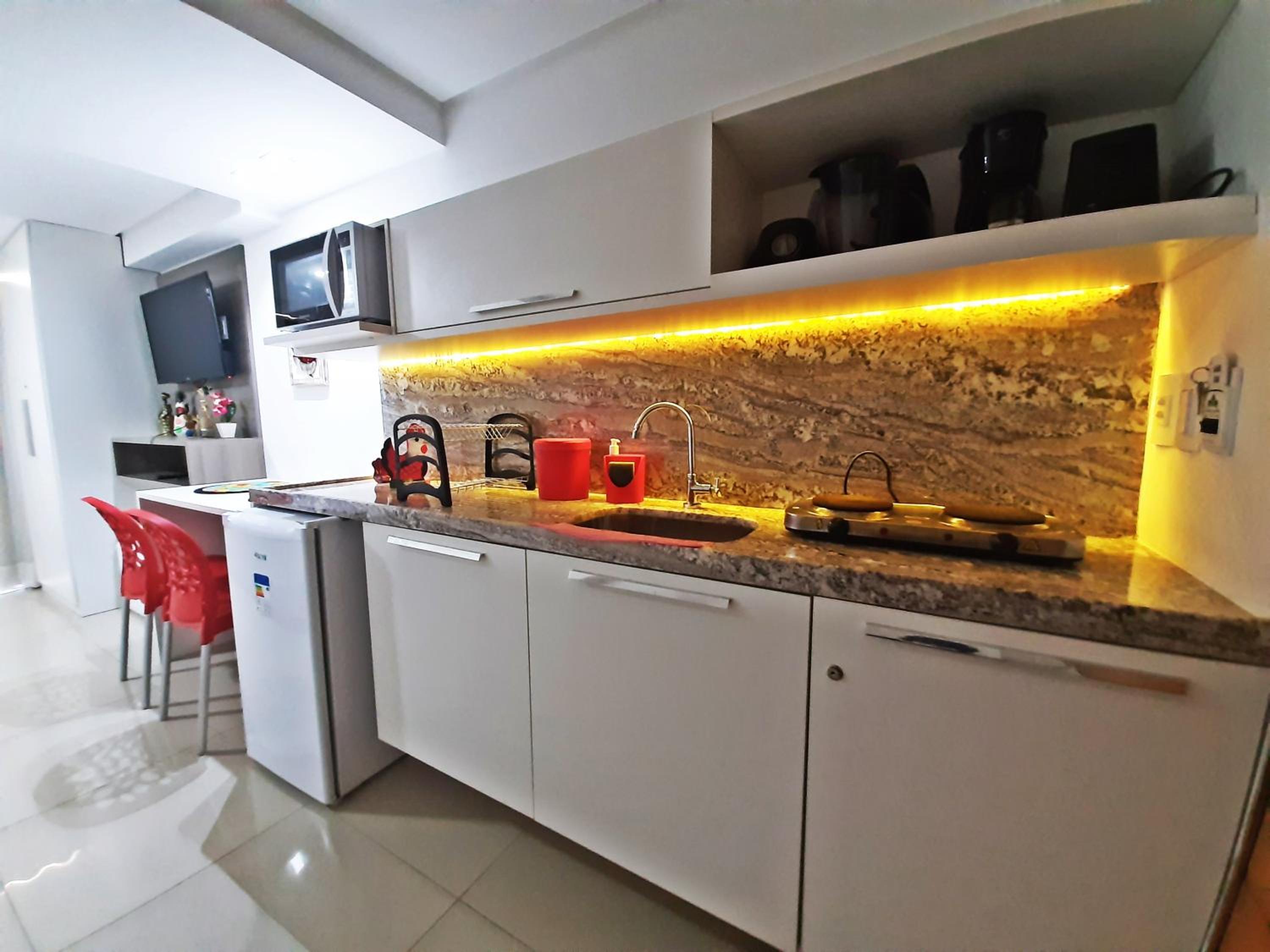 GoldFlat