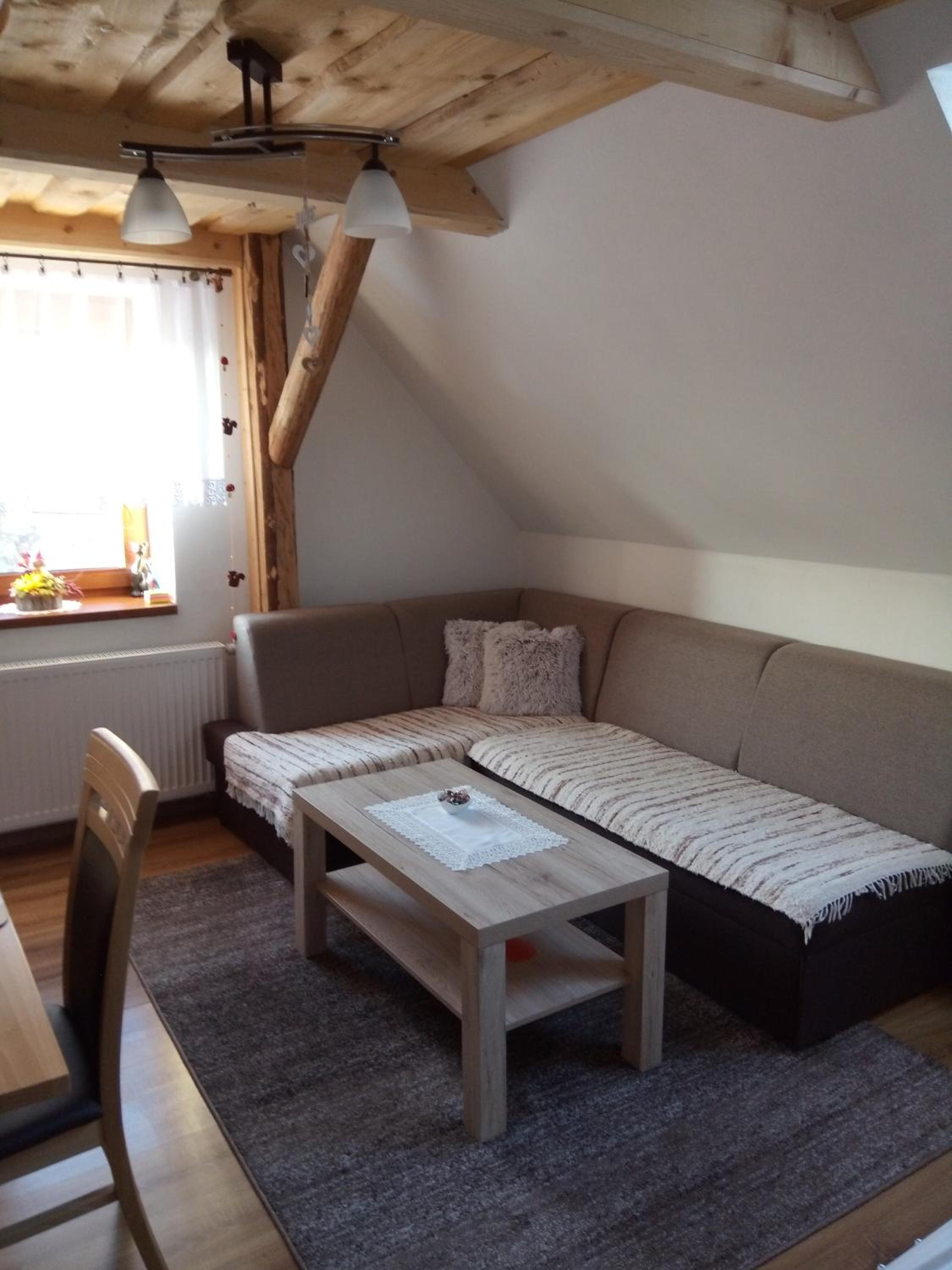 Drevenica MAK Oliver view 4