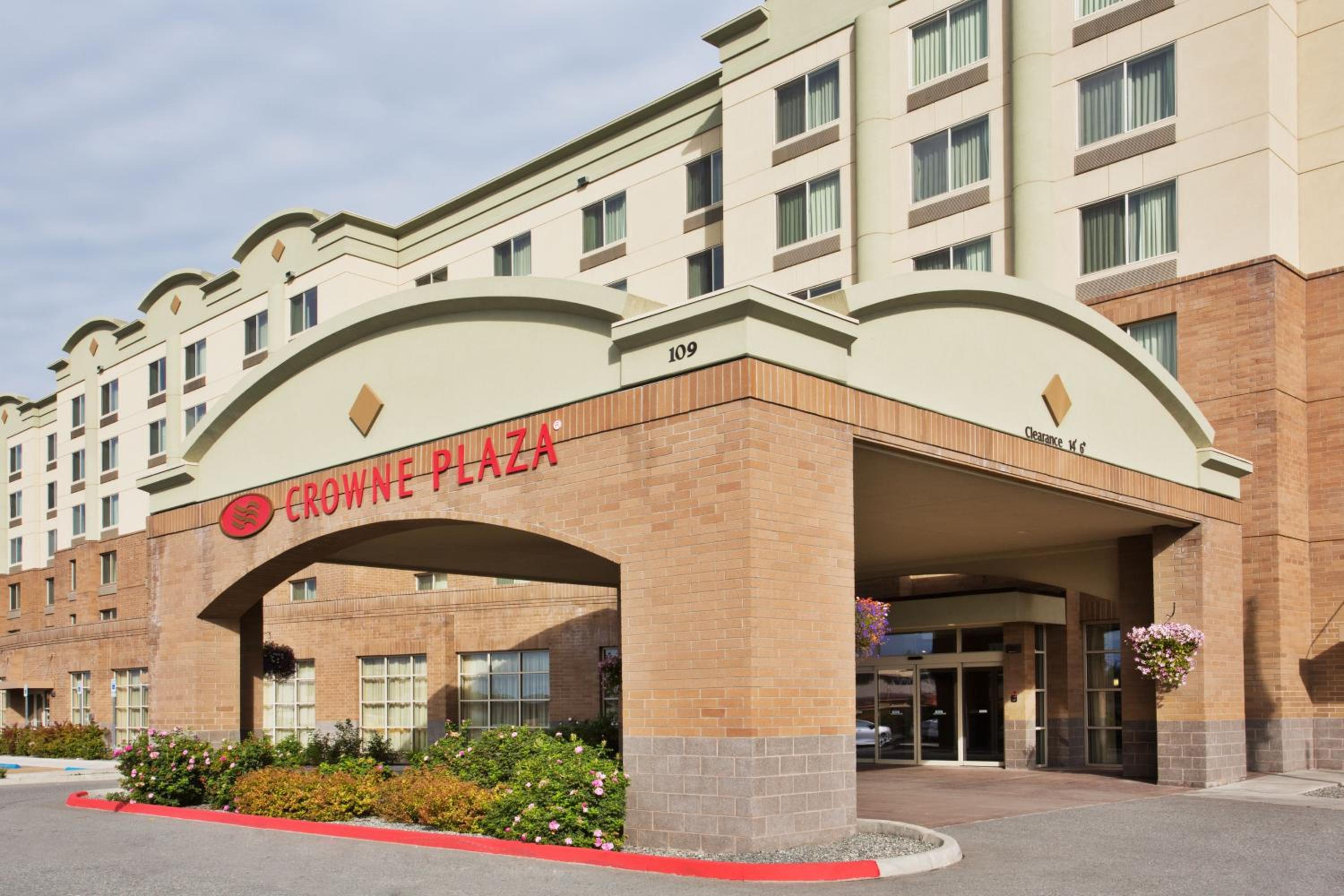 Hotel Crowne Plaza Anchorage-midtown By Ihg