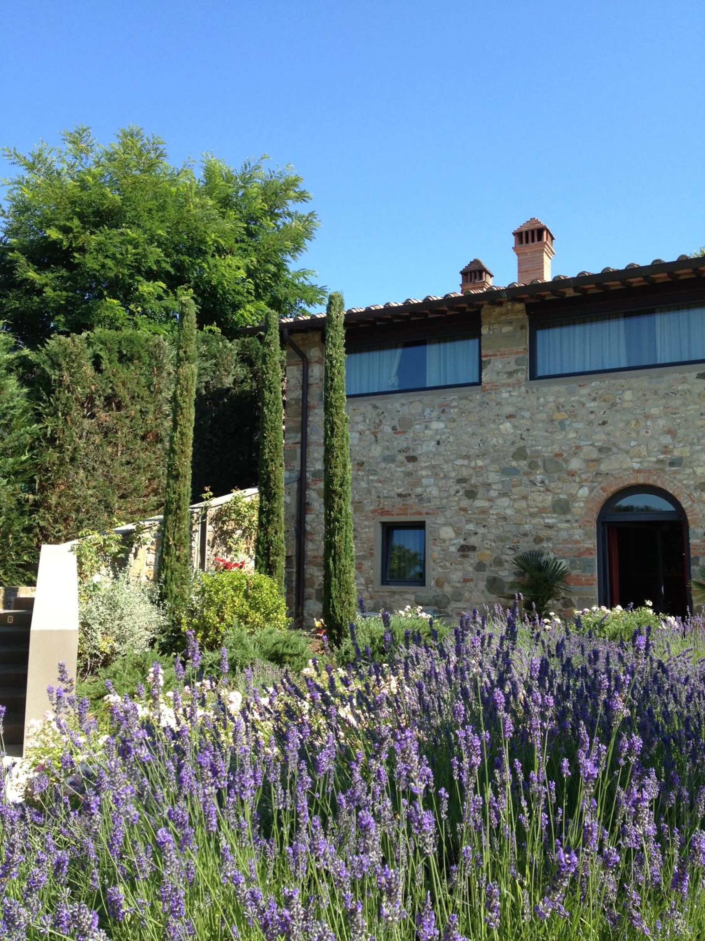 Mhateria Relais - Relax in Villa con Piscina in Toscana view 2