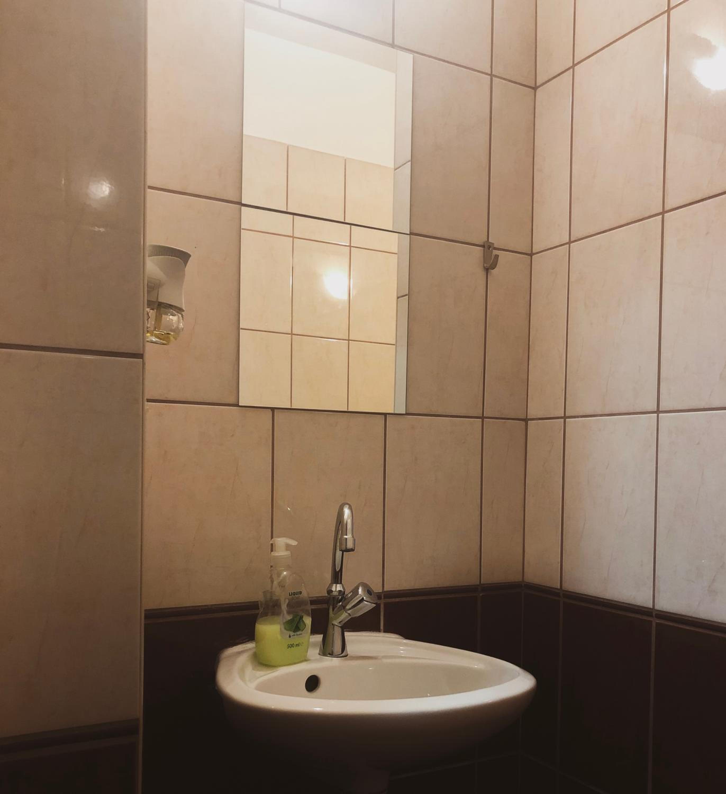 Photo 52