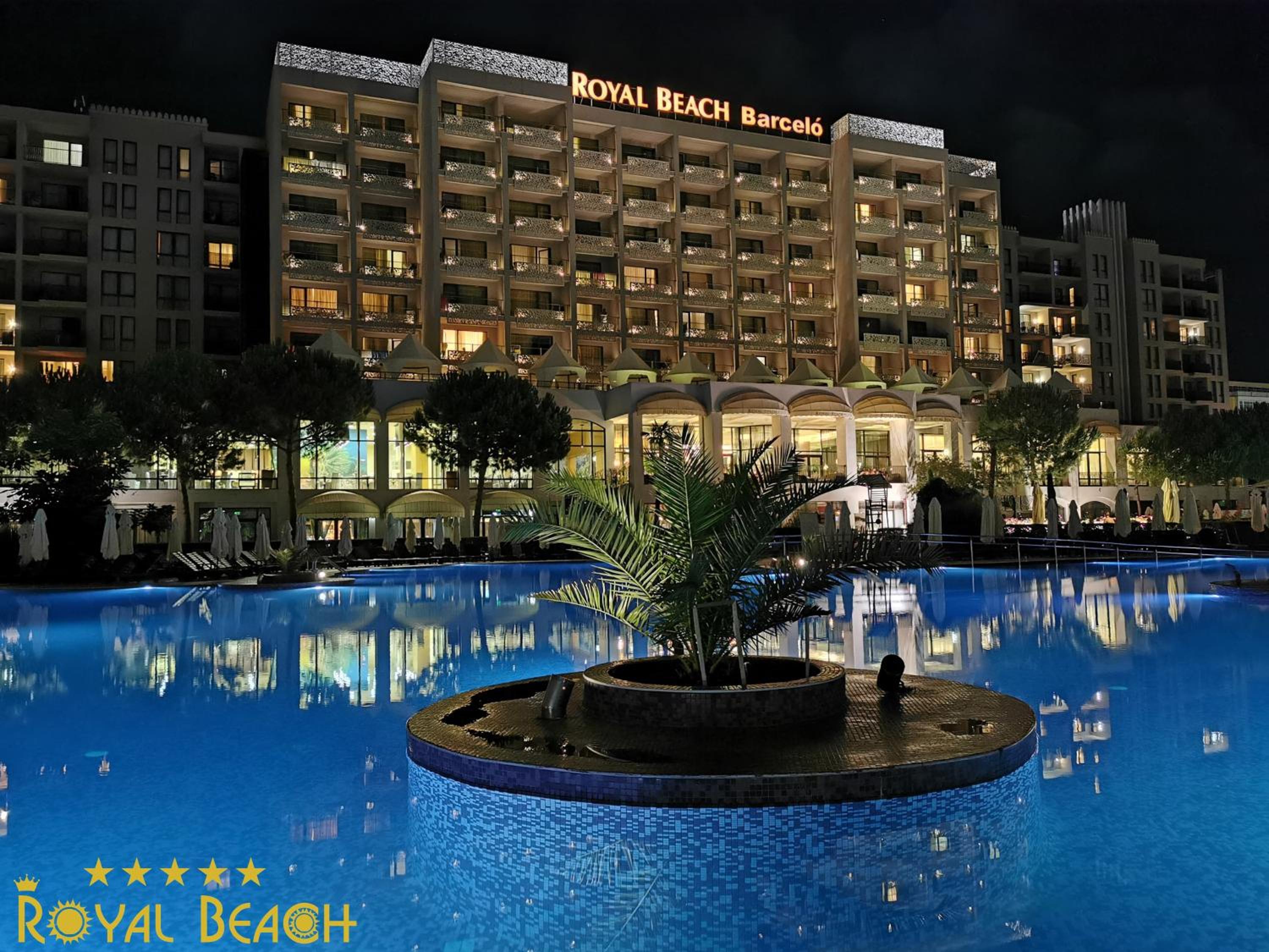ROYAL BEACH HOTEL apartment