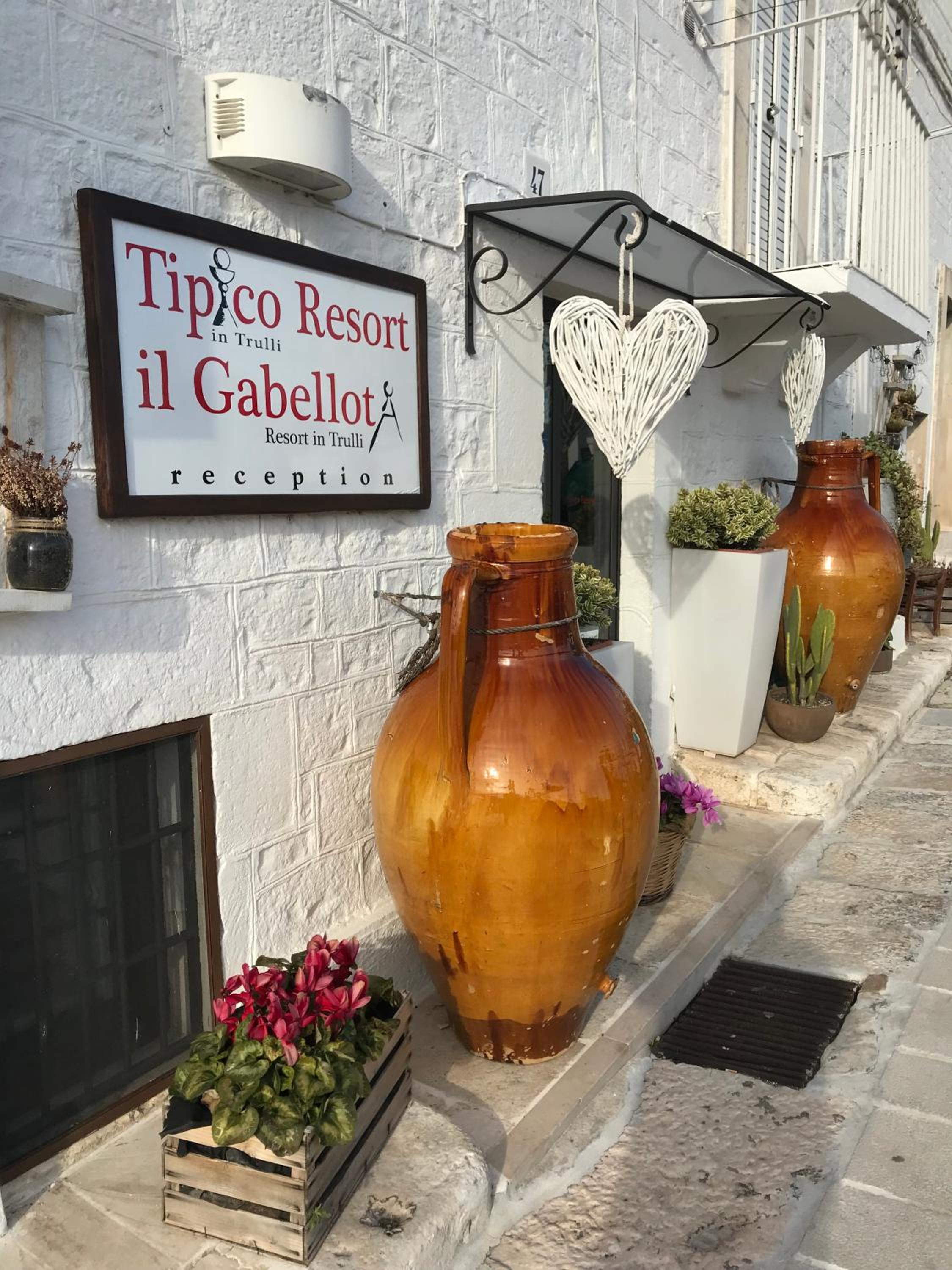 Tipico Resort en Alberobello — recepcion & lobby